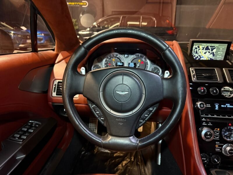 ASTON MARTIN RAPIDE V12