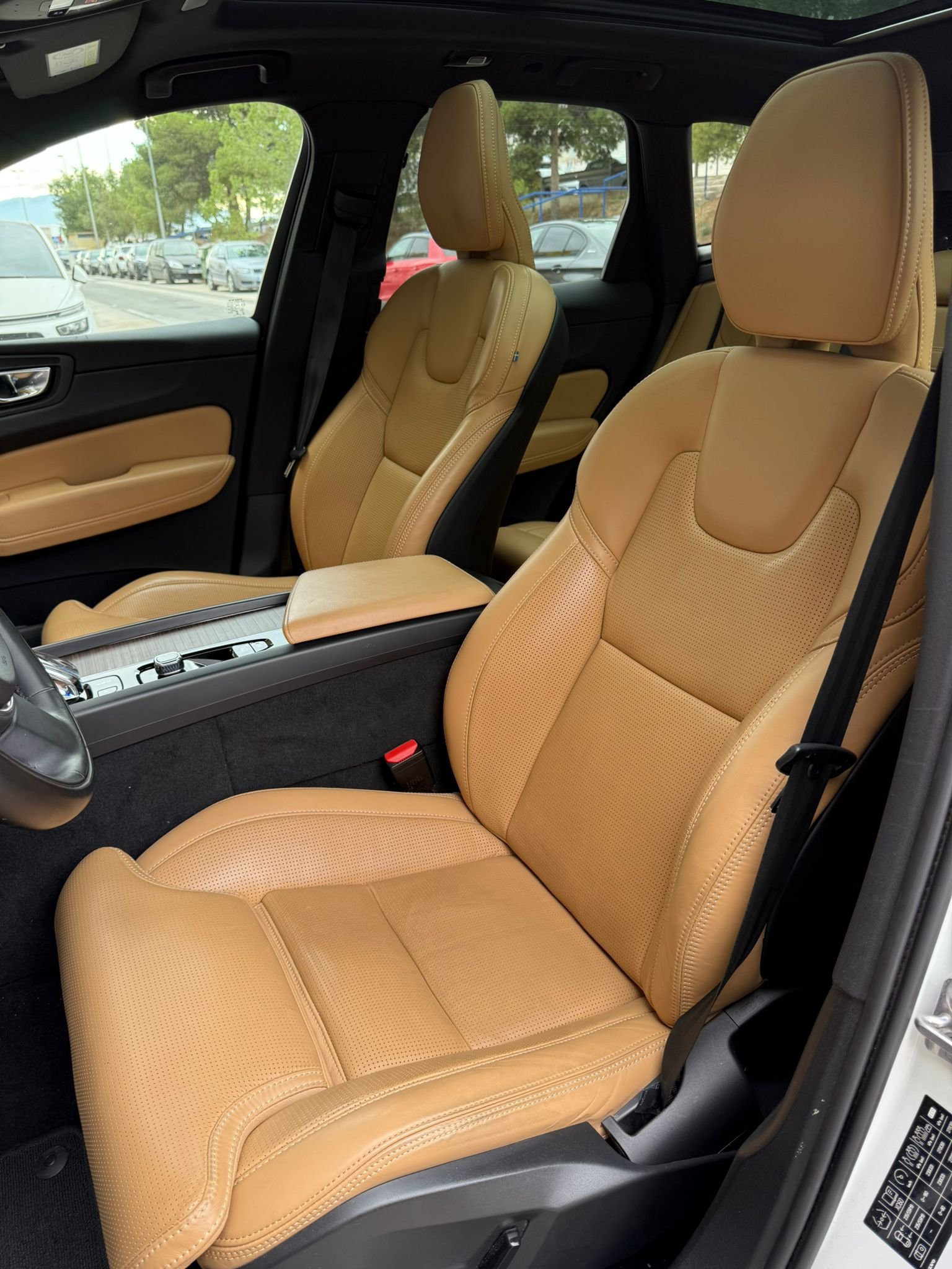 VOLVO XC60 2.0 T6 AWD RECHARGE ULTIMATE INSCRIPTION