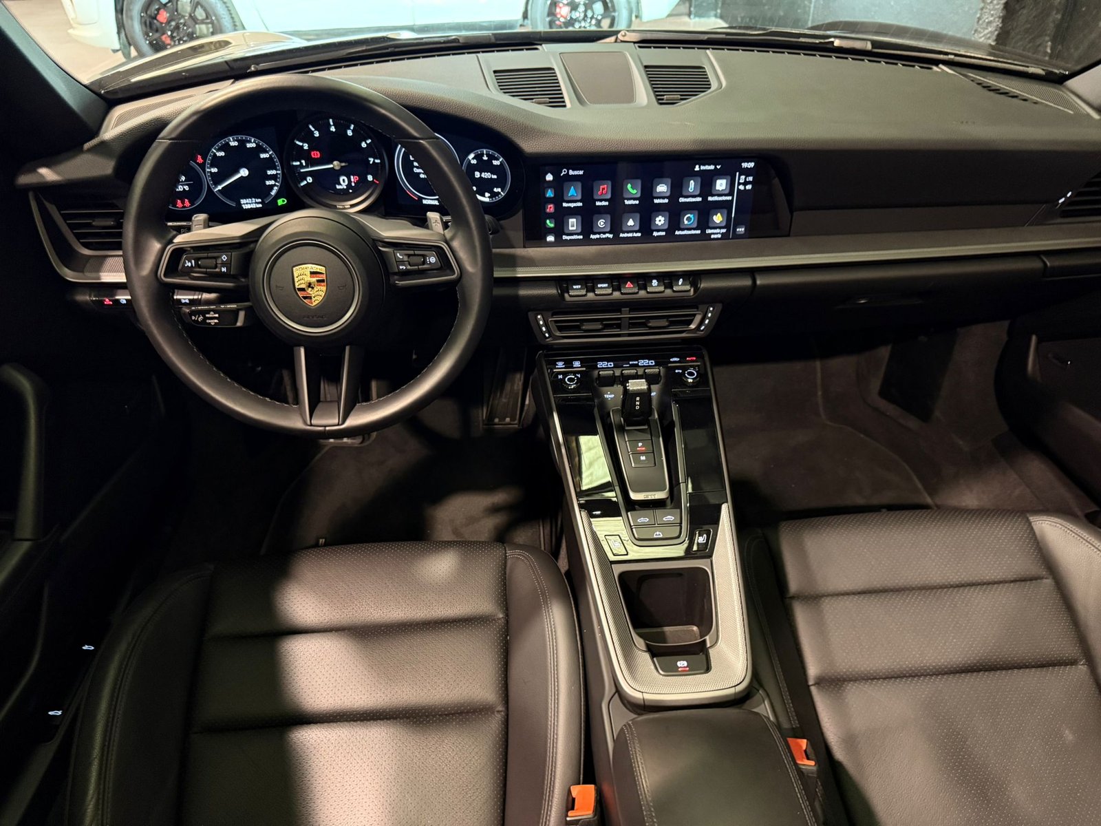 PORSCHE 911 carrera 4 cabrio