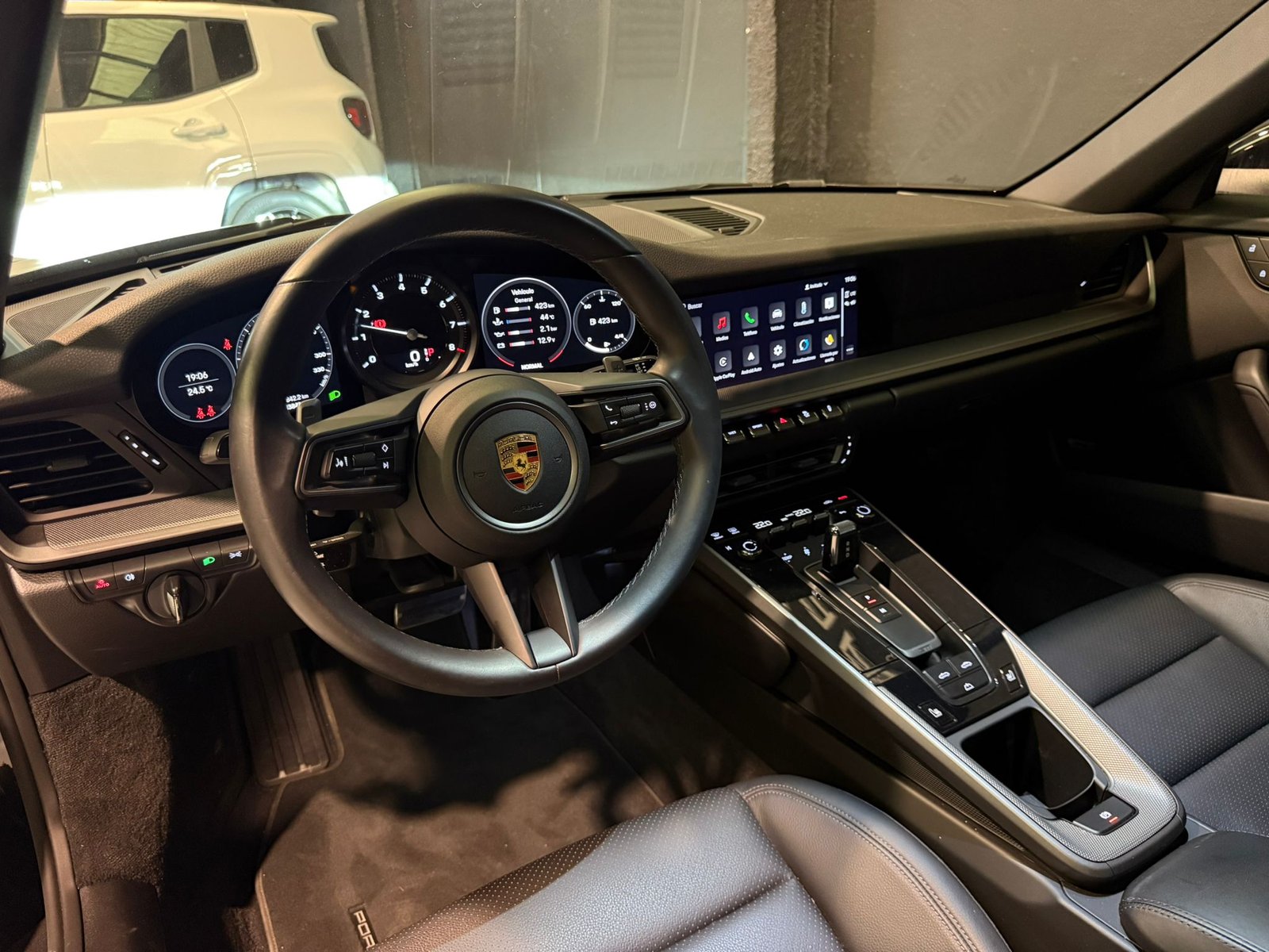 PORSCHE 911 carrera 4 cabrio
