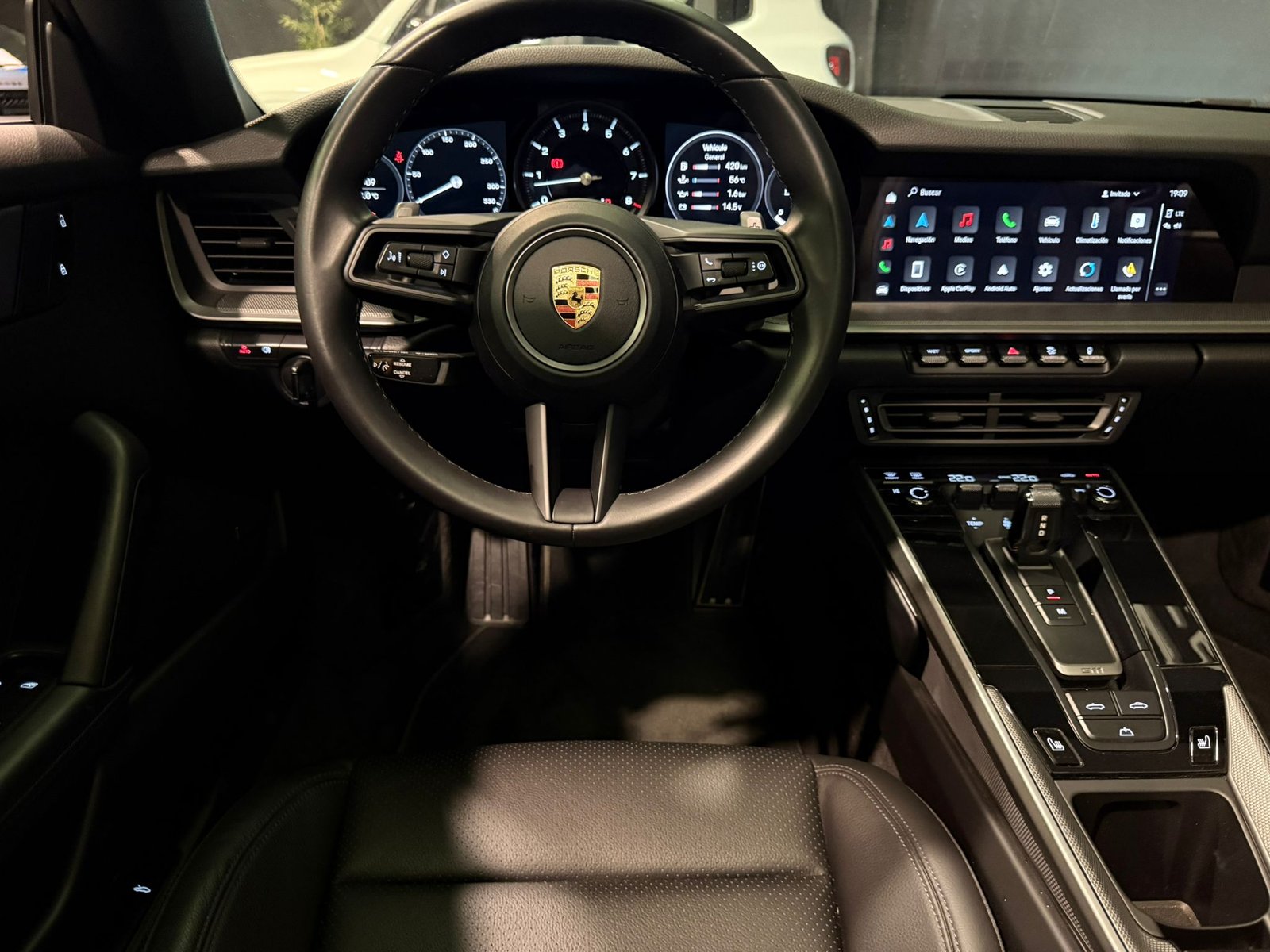 PORSCHE 911 carrera 4 cabrio
