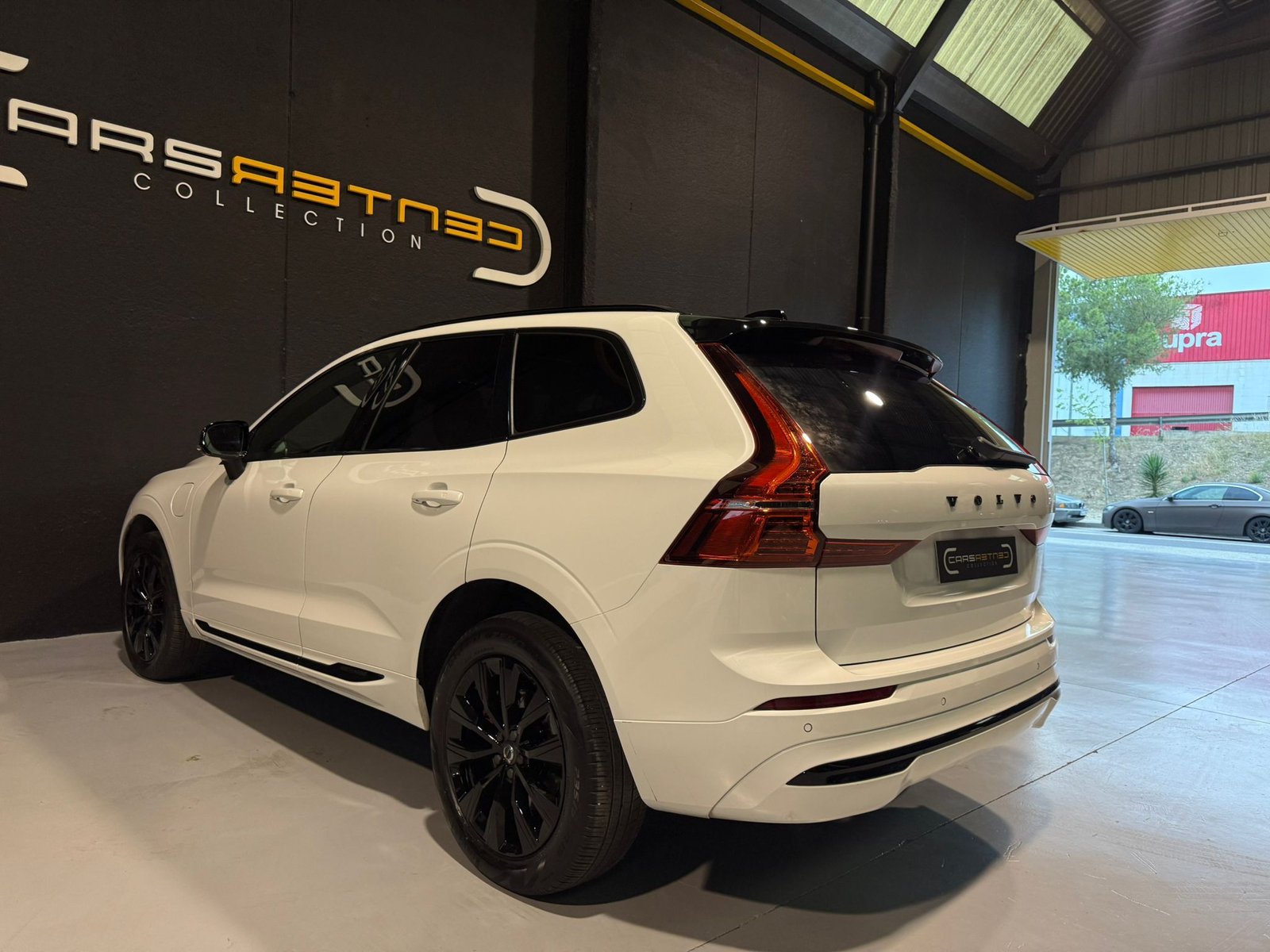 VOLVO XC60 2.0 T6 AWD RECHARGE ULTIMATE INSCRIPTION