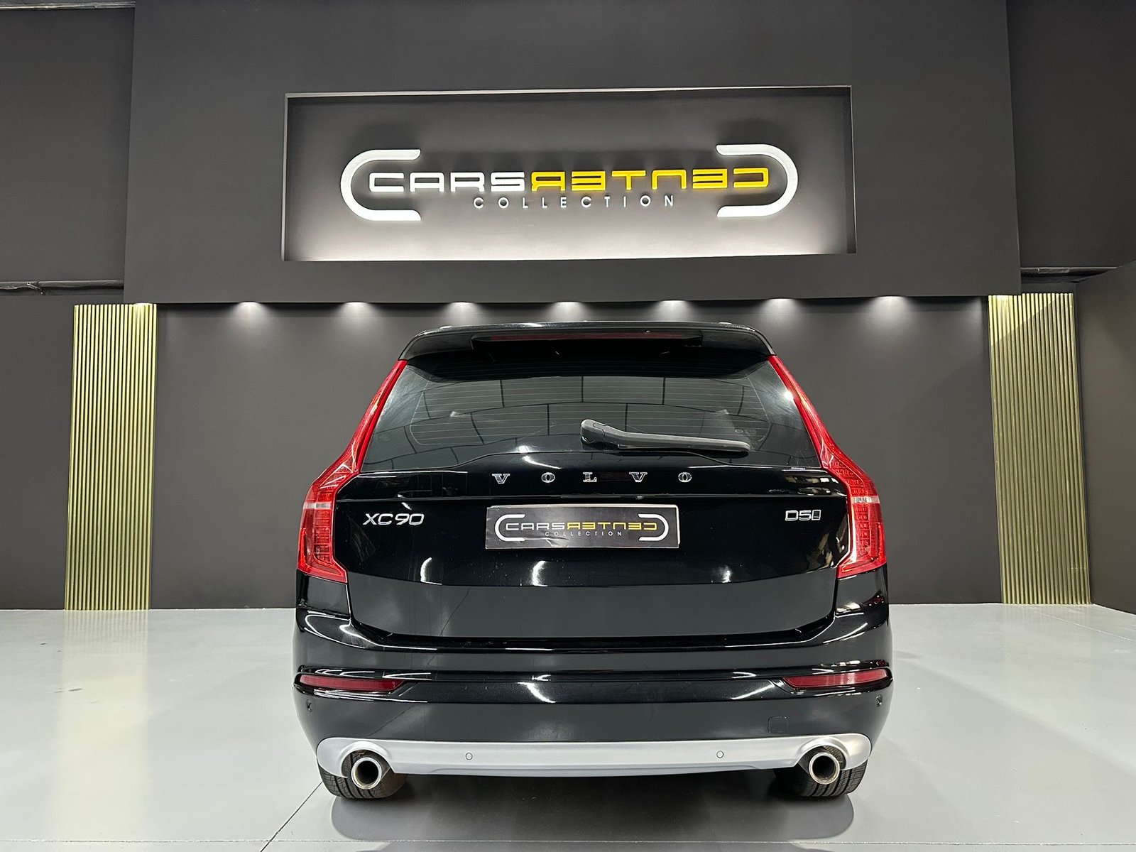 VOLVO xc90 2.0 D5 AWD Momentum Auto