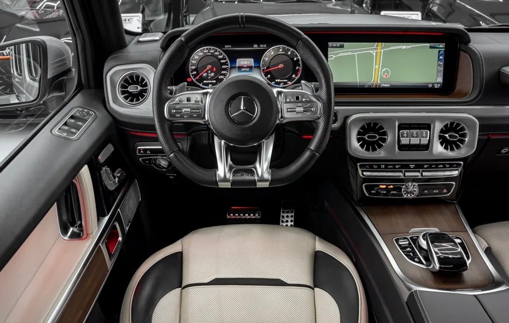 MERCEDES-BENZ CLASE G G63 AMG