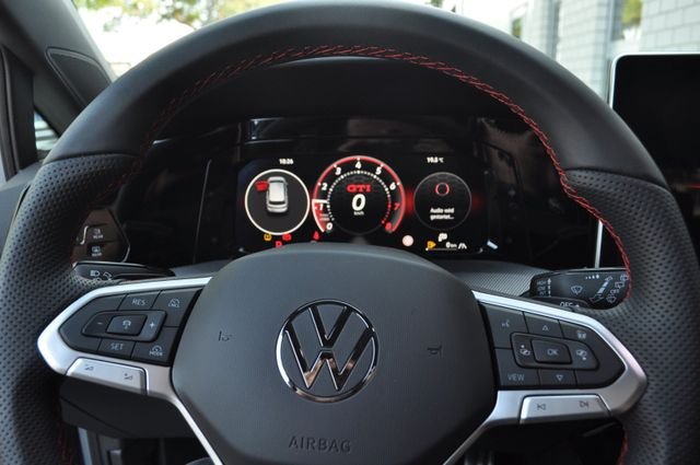 VOLKSWAGEN GOLF GTI 2.0 TSI DSG