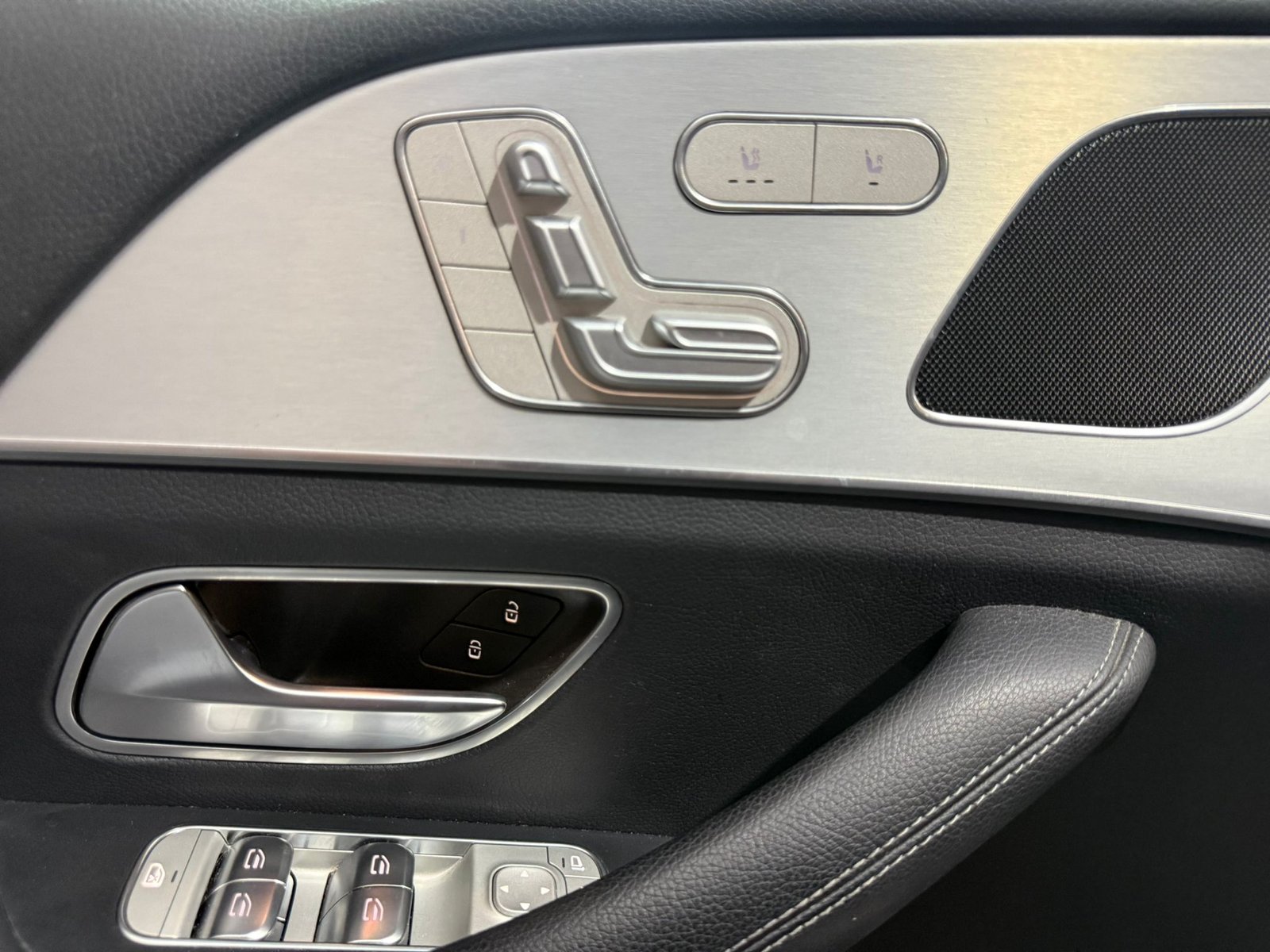 MERCEDES-BENZ GLE 300 D AMG 4 MATIC