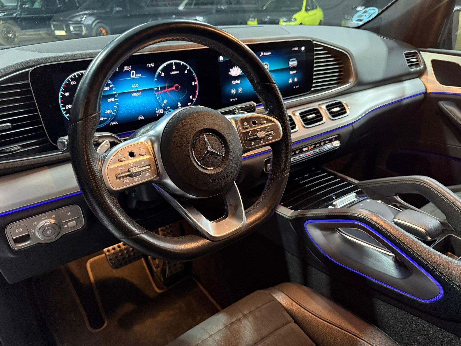 MERCEDES-BENZ GLE 300 D AMG 4 MATIC