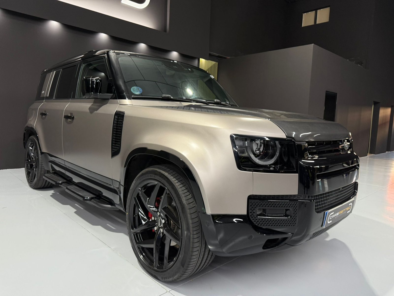 LAND-ROVER DEFENDER 110 3.0D l6 MHEV HSE AWD Aut. 200