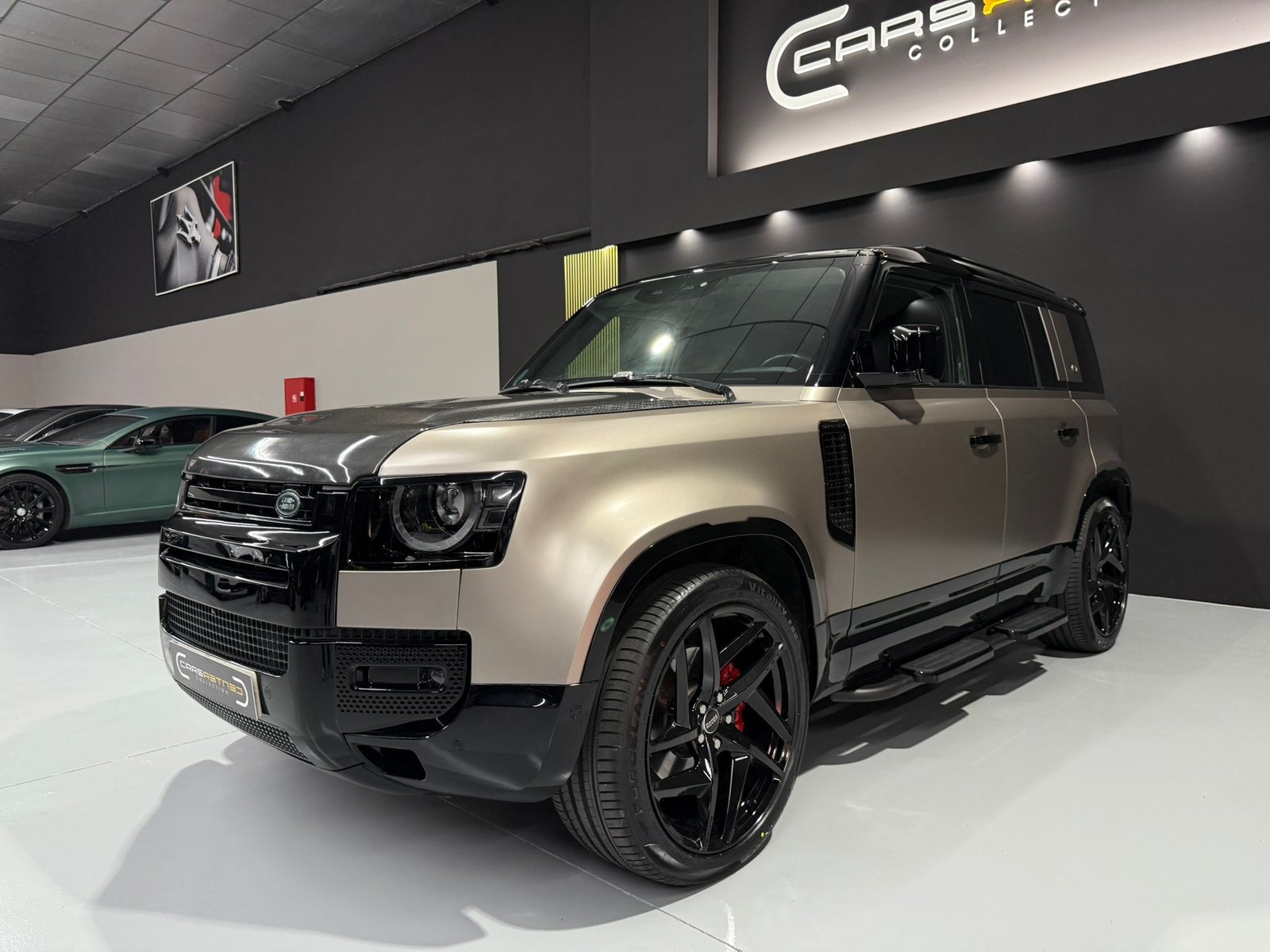 LAND-ROVER DEFENDER 110 3.0D l6 MHEV HSE AWD Aut. 200