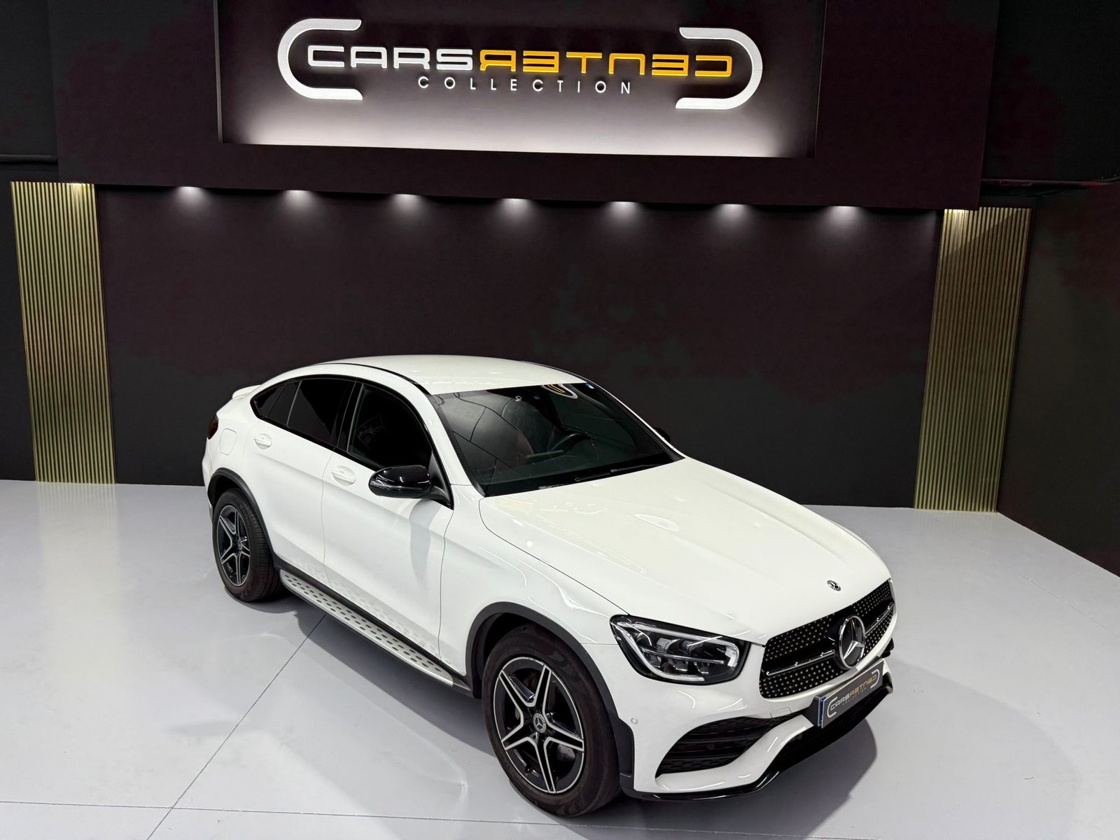 MERCEDES-BENZ 300 D 4MATIC
