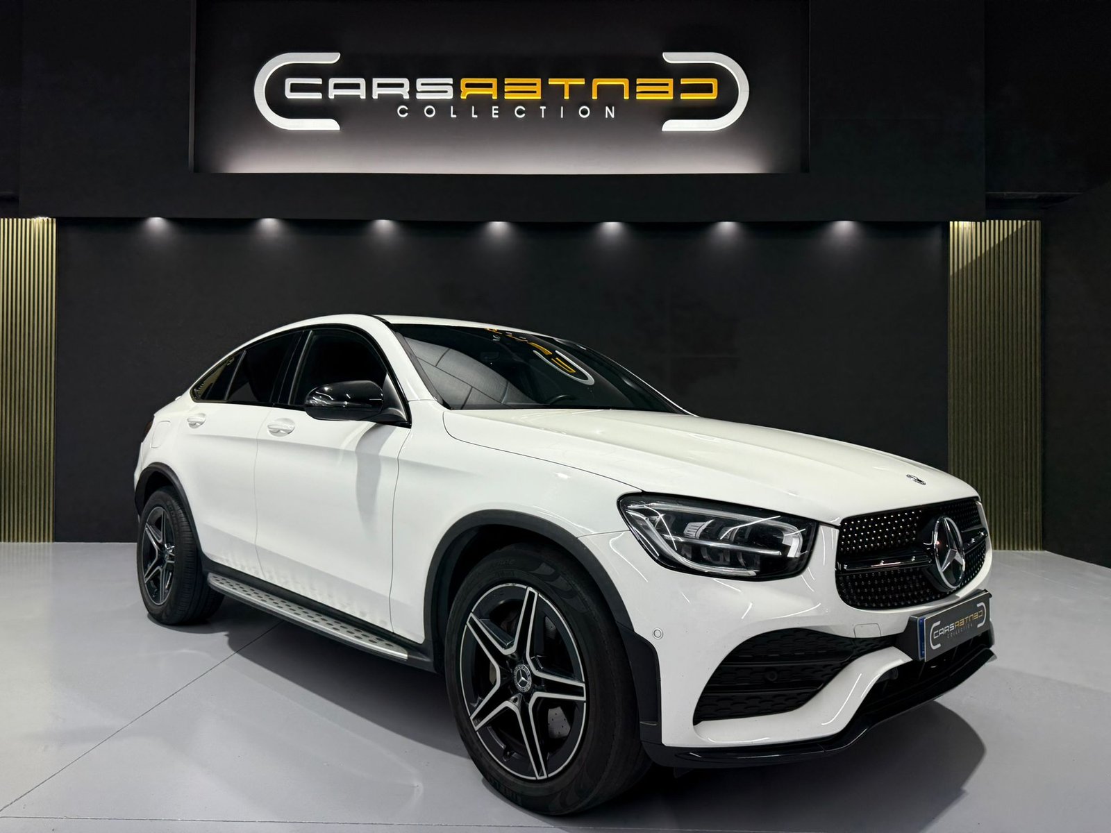 MERCEDES-BENZ 300 D 4MATIC