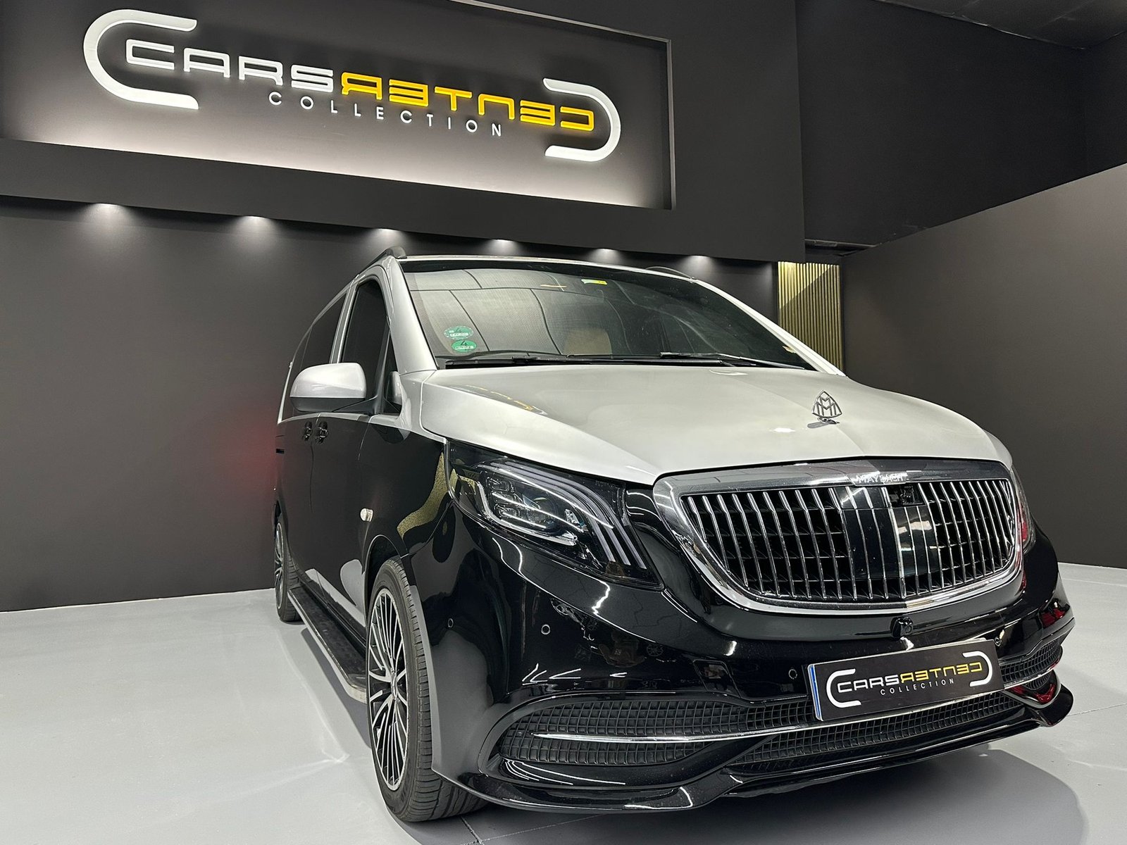 MERCEDES-BENZ TOURER MAYBACH PACK
