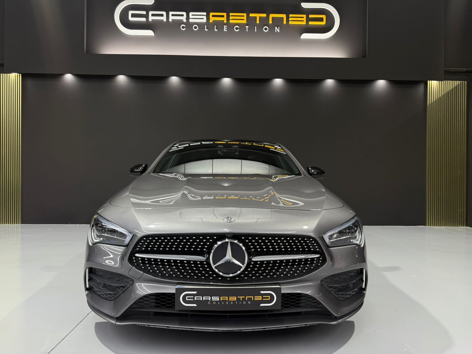 MERCEDES-BENZ 200D SHOOTING BRAKE