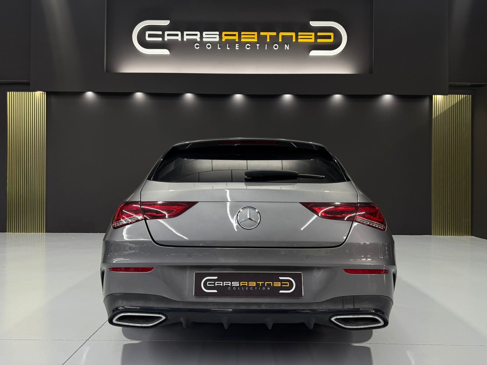 MERCEDES-BENZ 200D SHOOTING BRAKE