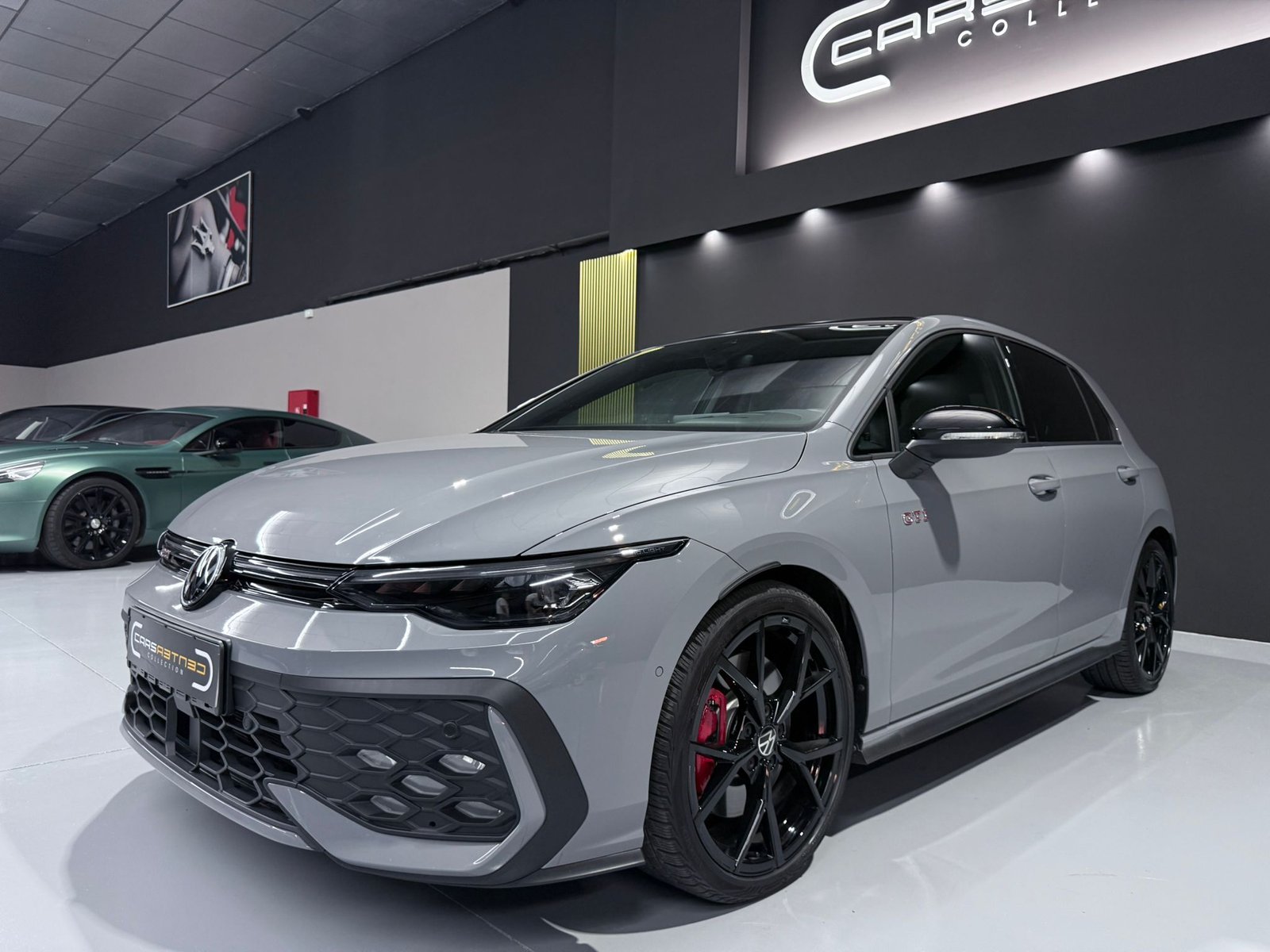 VOLKSWAGEN GOLF GTI 2.0 TSI DSG