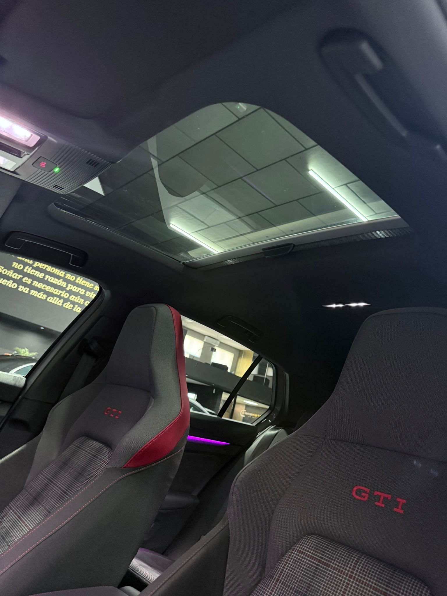 VOLKSWAGEN GOLF GTI 2.0 TSI DSG