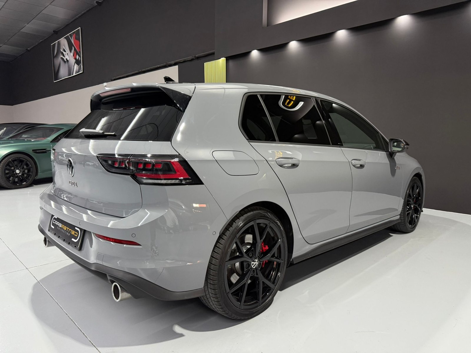 VOLKSWAGEN GOLF GTI 2.0 TSI DSG