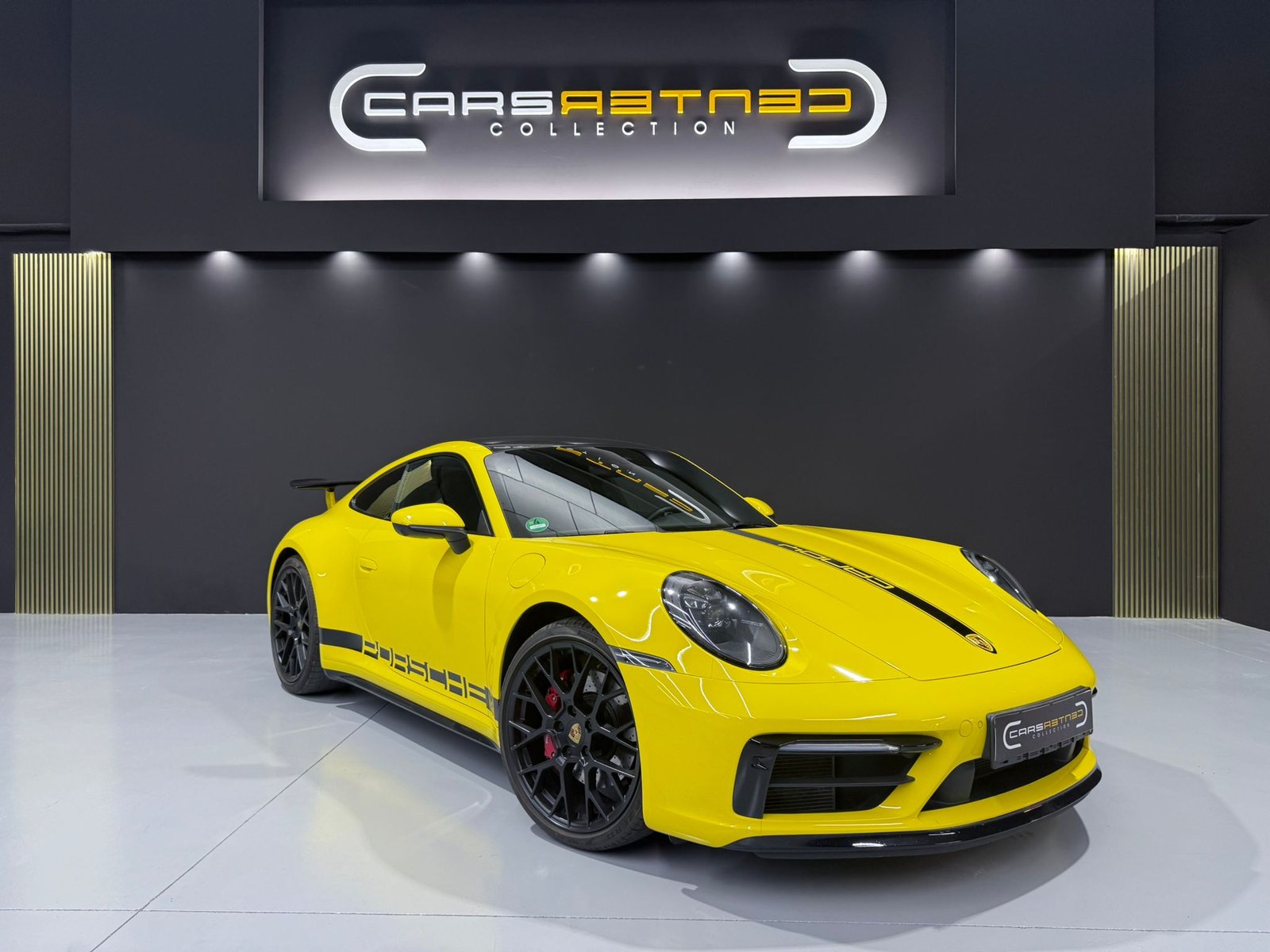 PORSCHE 911 992 carrera S