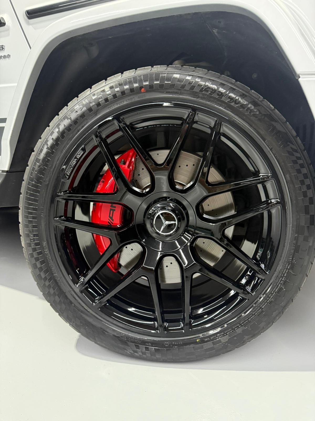 MERCEDES-BENZ CLASE G G63 AMG