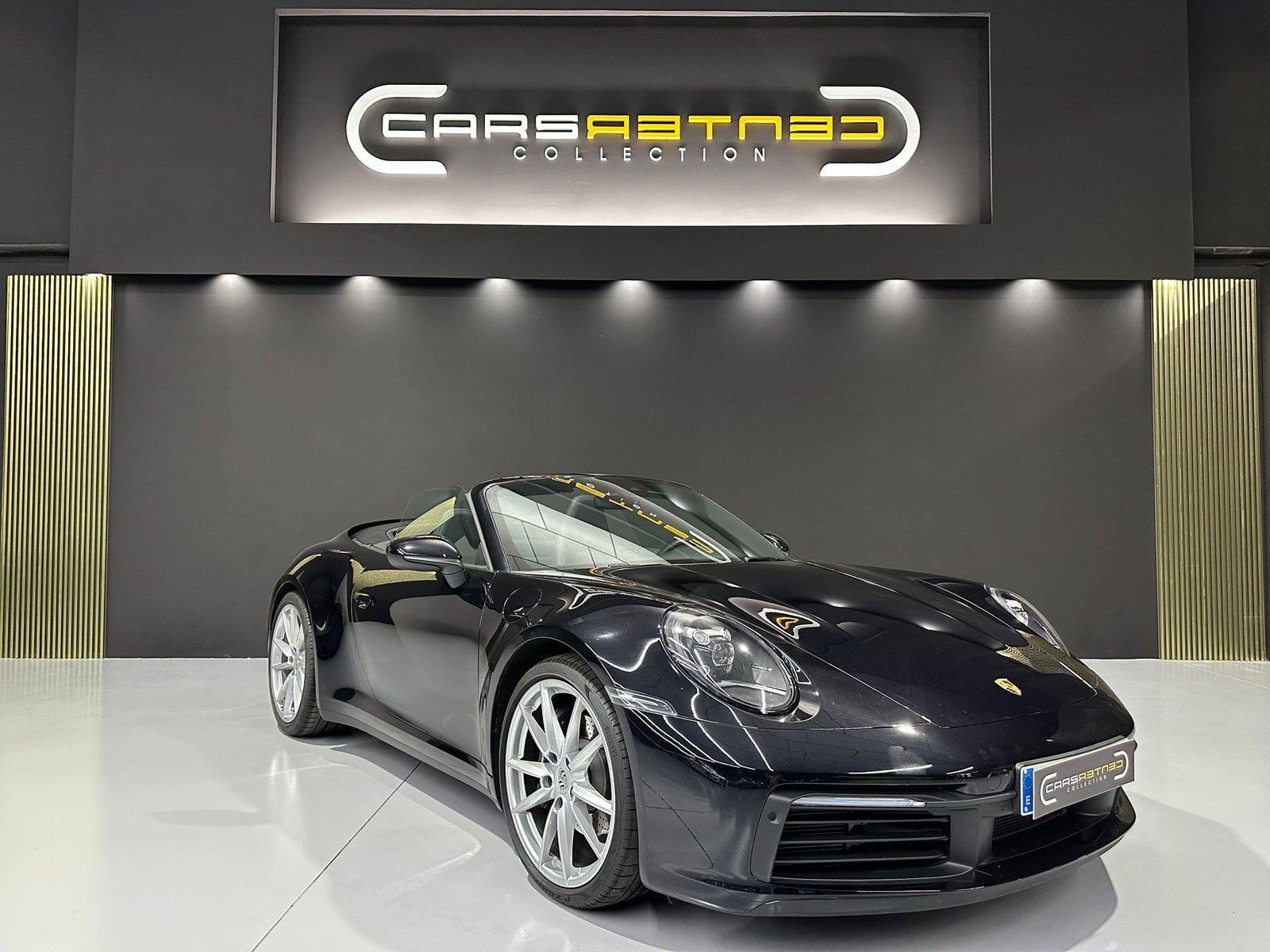 PORSCHE 911 carrera 4 cabrio