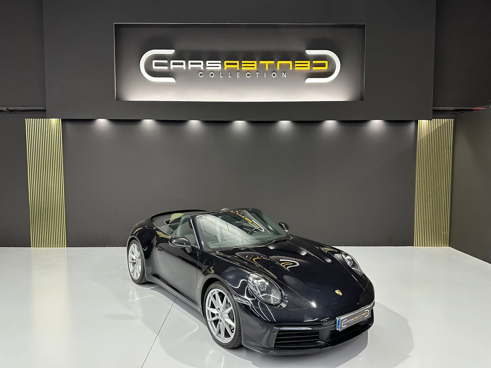 PORSCHE 911 carrera 4 cabrio