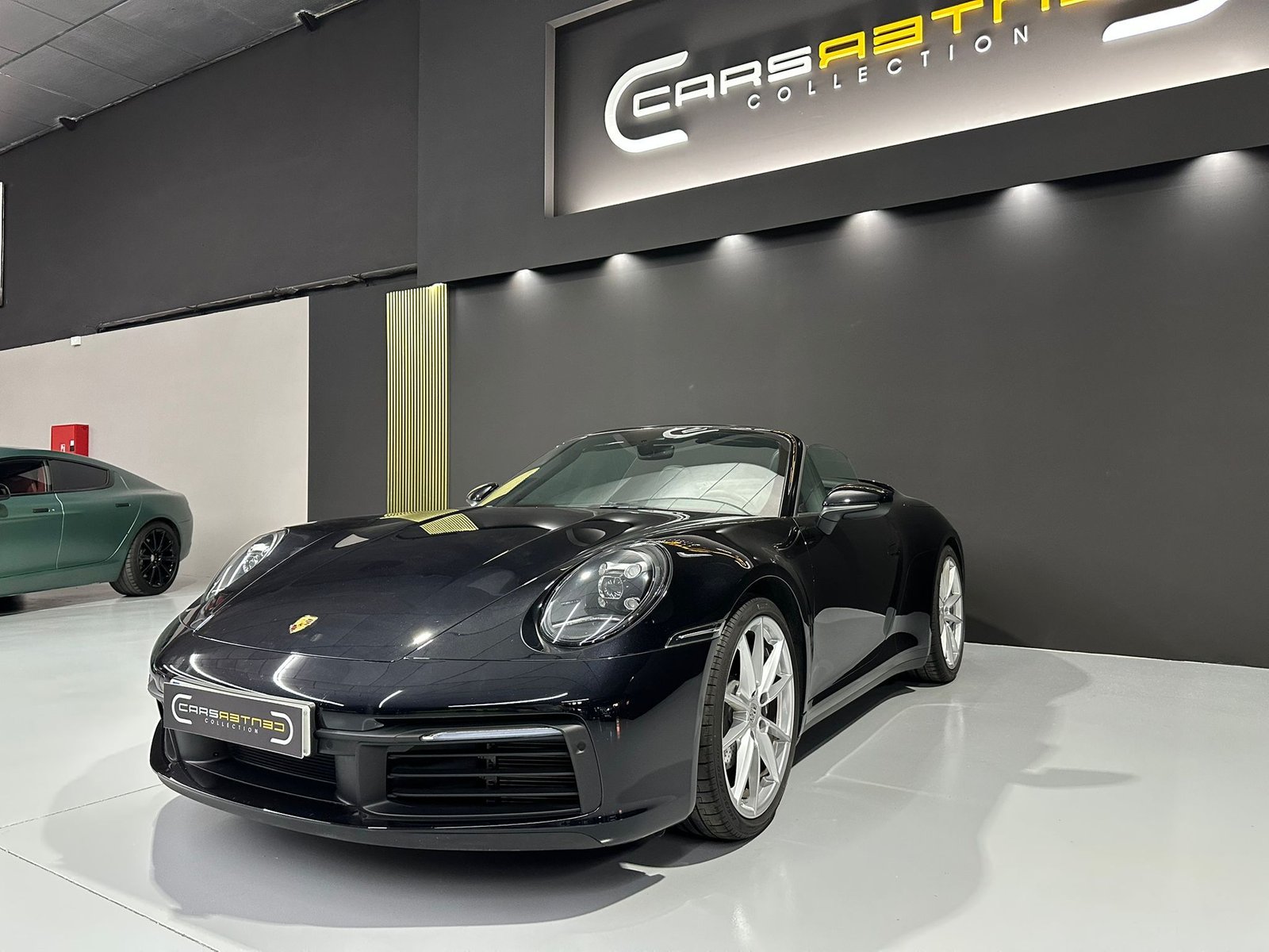 PORSCHE 911 carrera 4 cabrio
