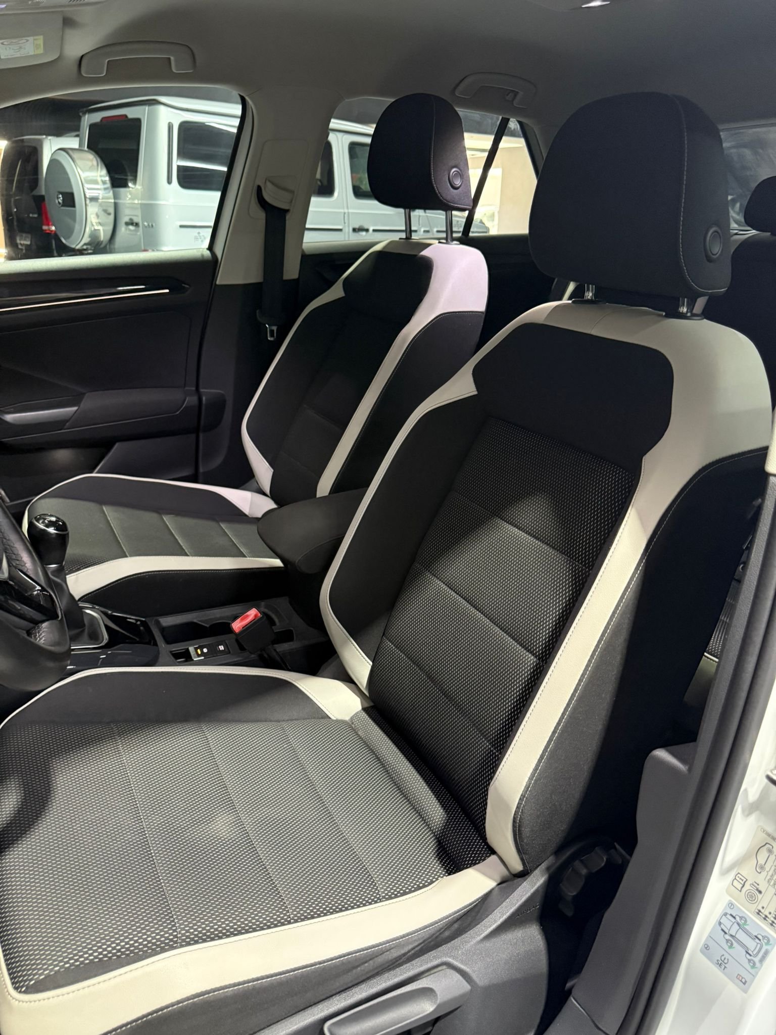 VOLKSWAGEN T-ROC Sport 1.5 TSI