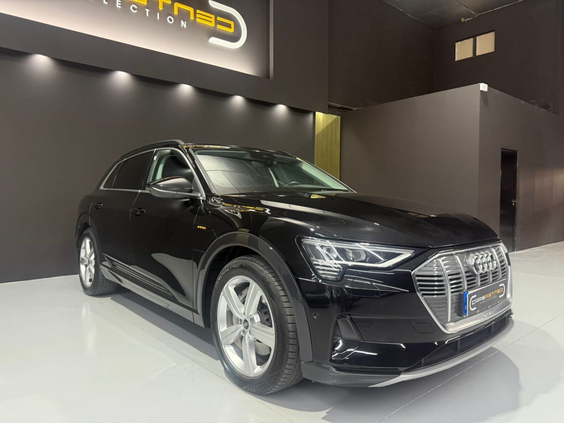 AUDI e-tron Advanced 50 quattro