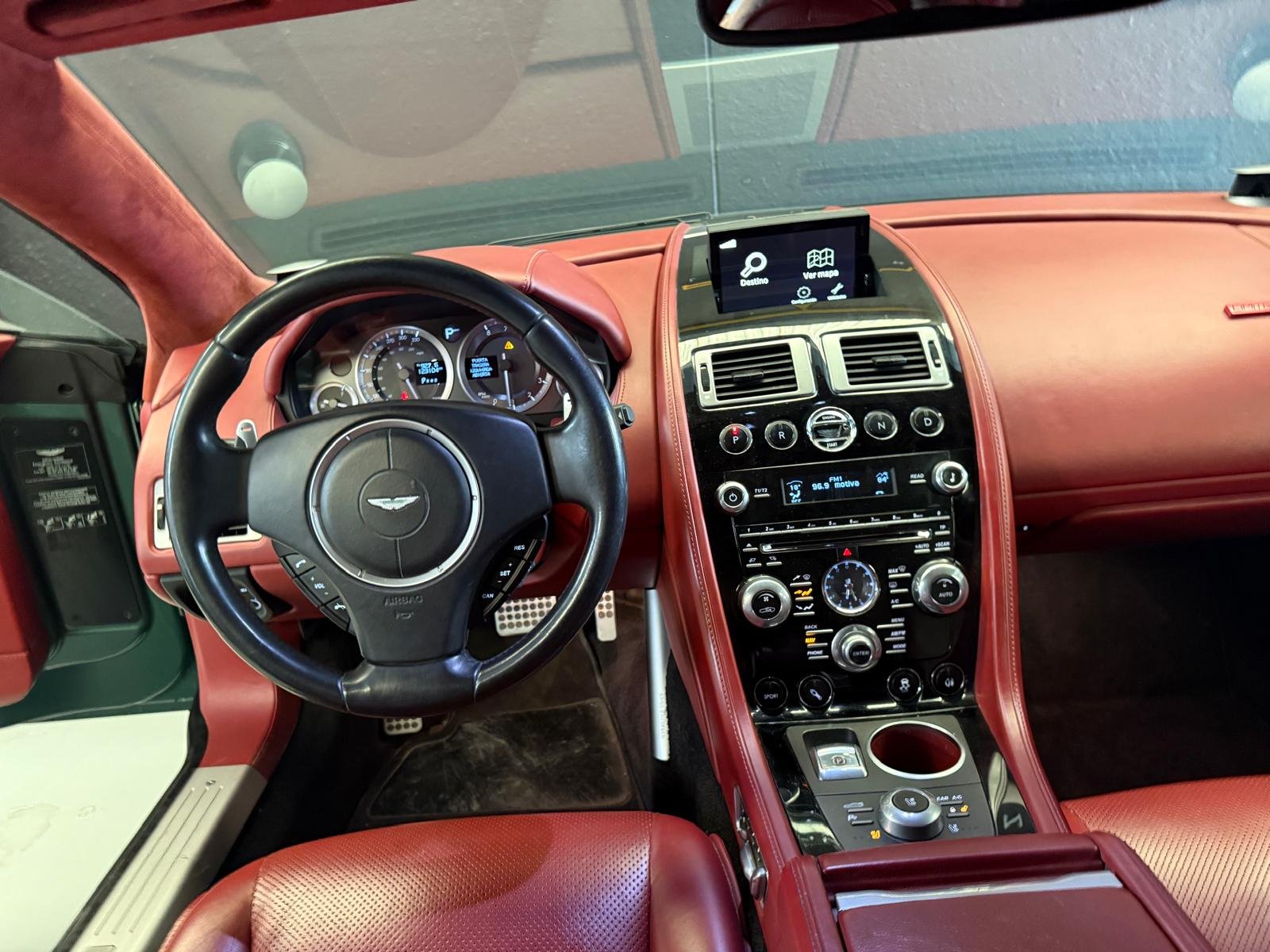 ASTON MARTIN RAPIDE v12