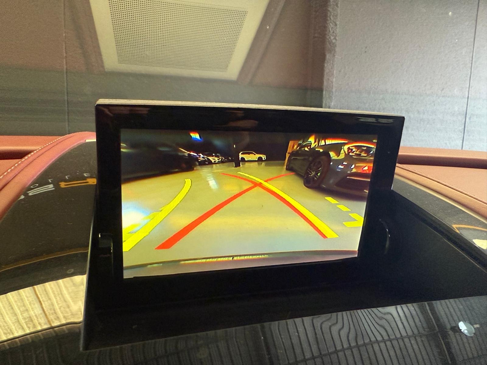 ASTON MARTIN RAPIDE v12