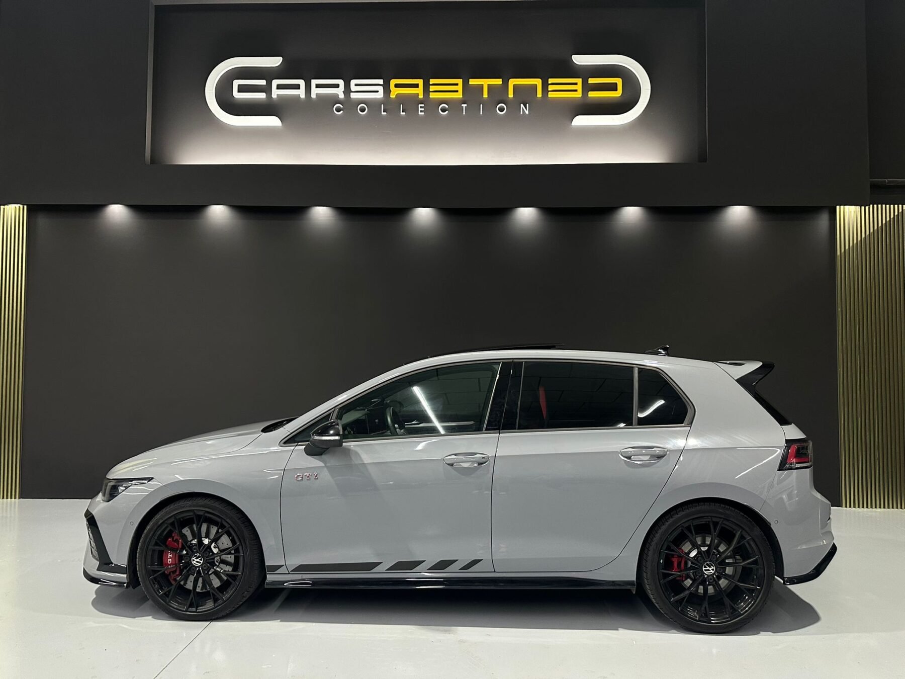 VOLKSWAGEN GOLF GTI CLUBSPORT 