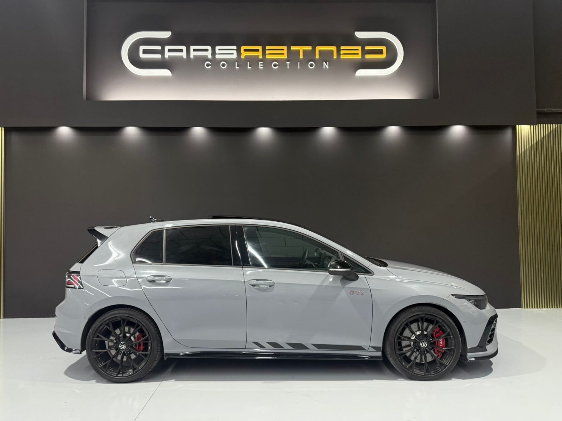 VOLKSWAGEN GOLF GTI CLUBSPORT 