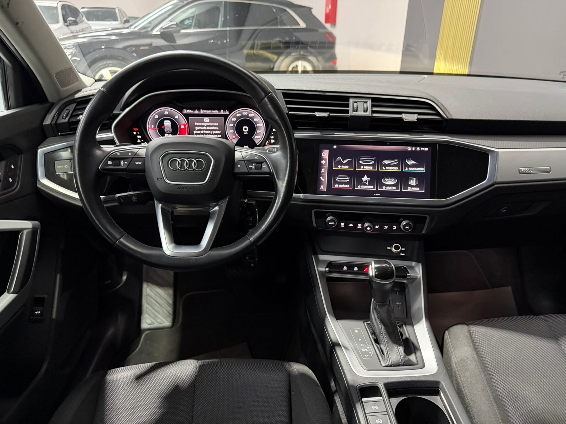 AUDI Q3 35 TDI S tronic