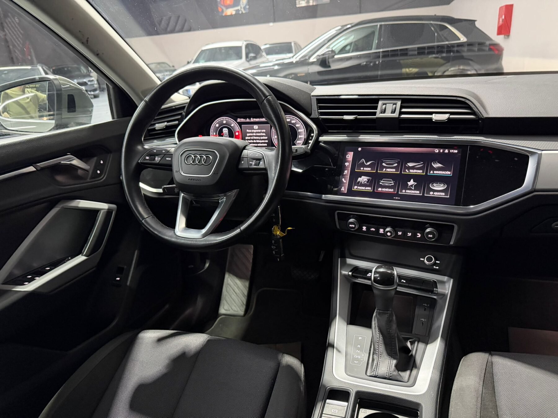 AUDI Q3 35 TDI S tronic