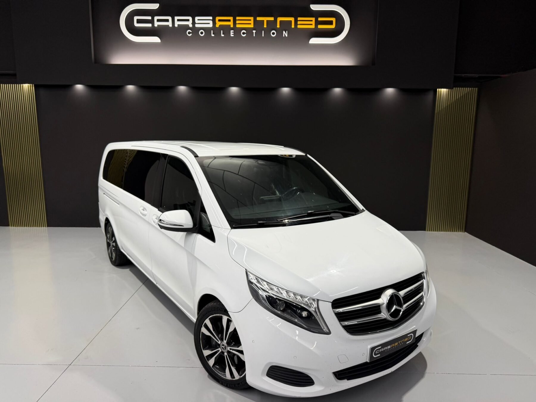 MERCEDES-BENZ V V250