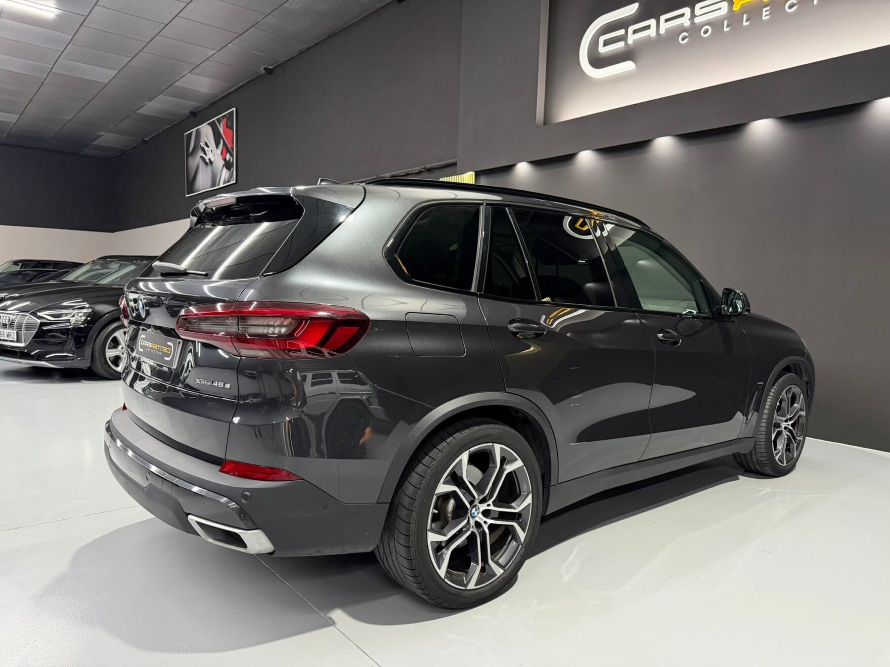 BMW X5 45E