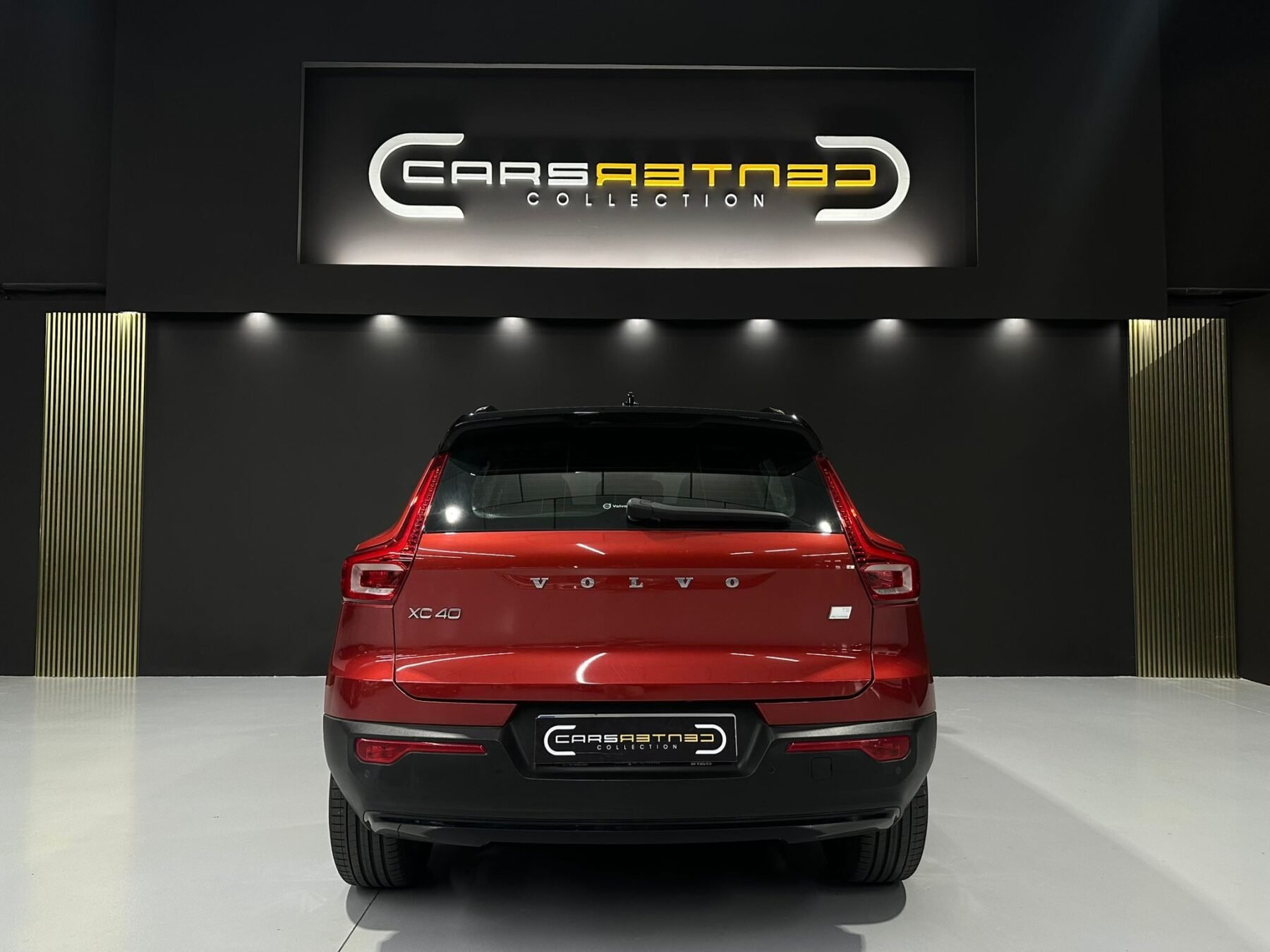 VOLVO XC40 1.5 T5 Twin Recharge Plus R DESING