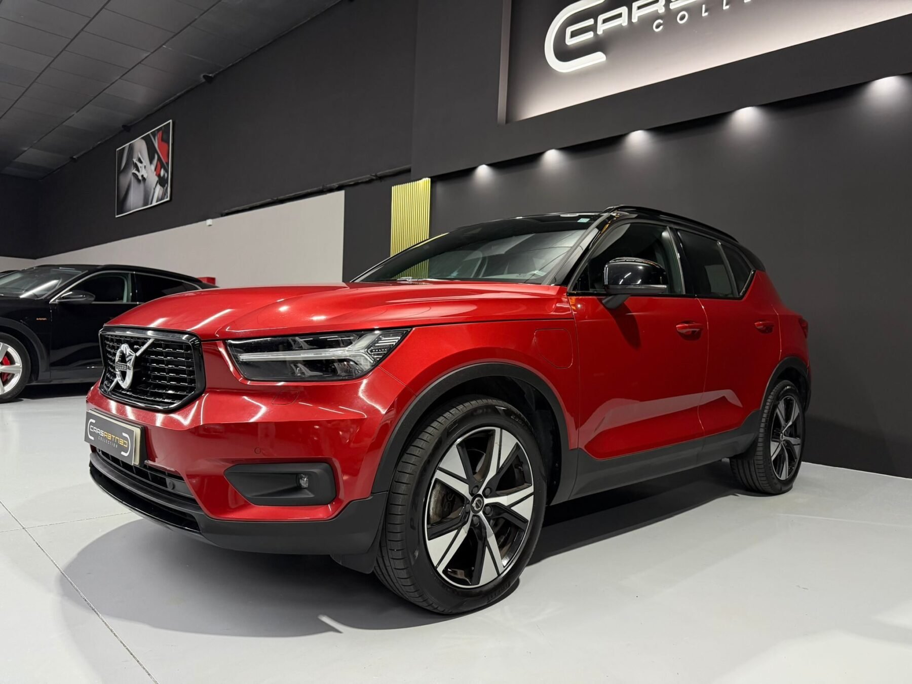 VOLVO XC40 1.5 T5 Twin Recharge Plus R DESING