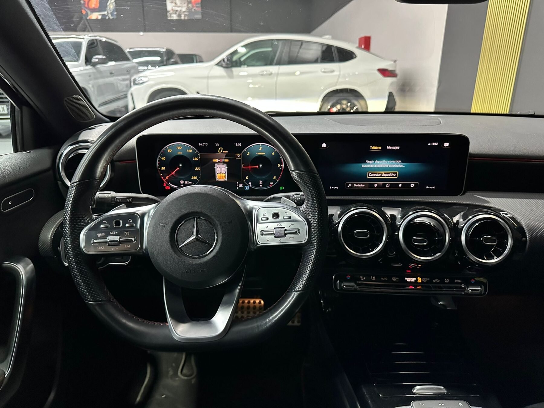 MERCEDES-BENZ CLASE A 180 AMG