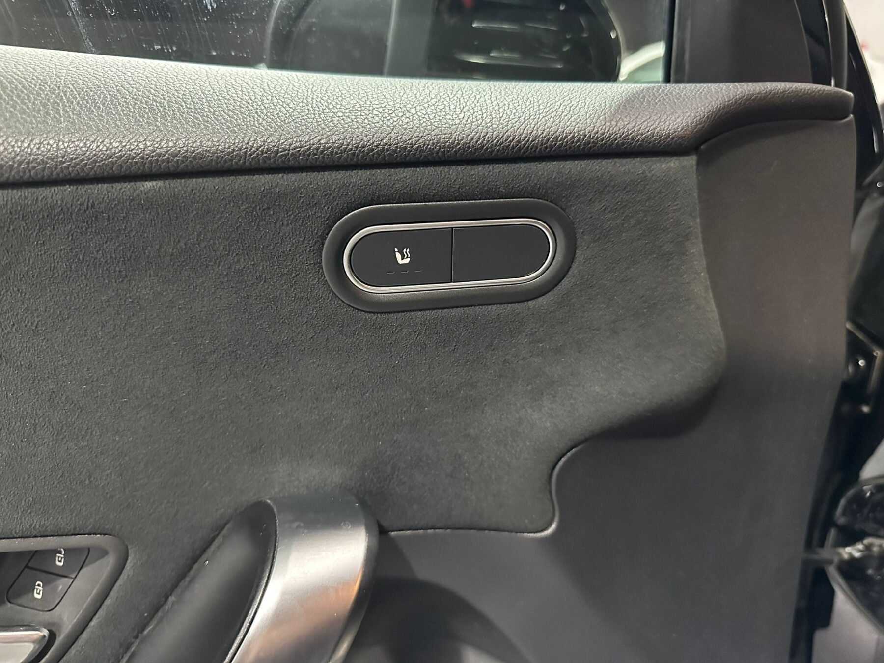 MERCEDES-BENZ CLASE A 180 AMG