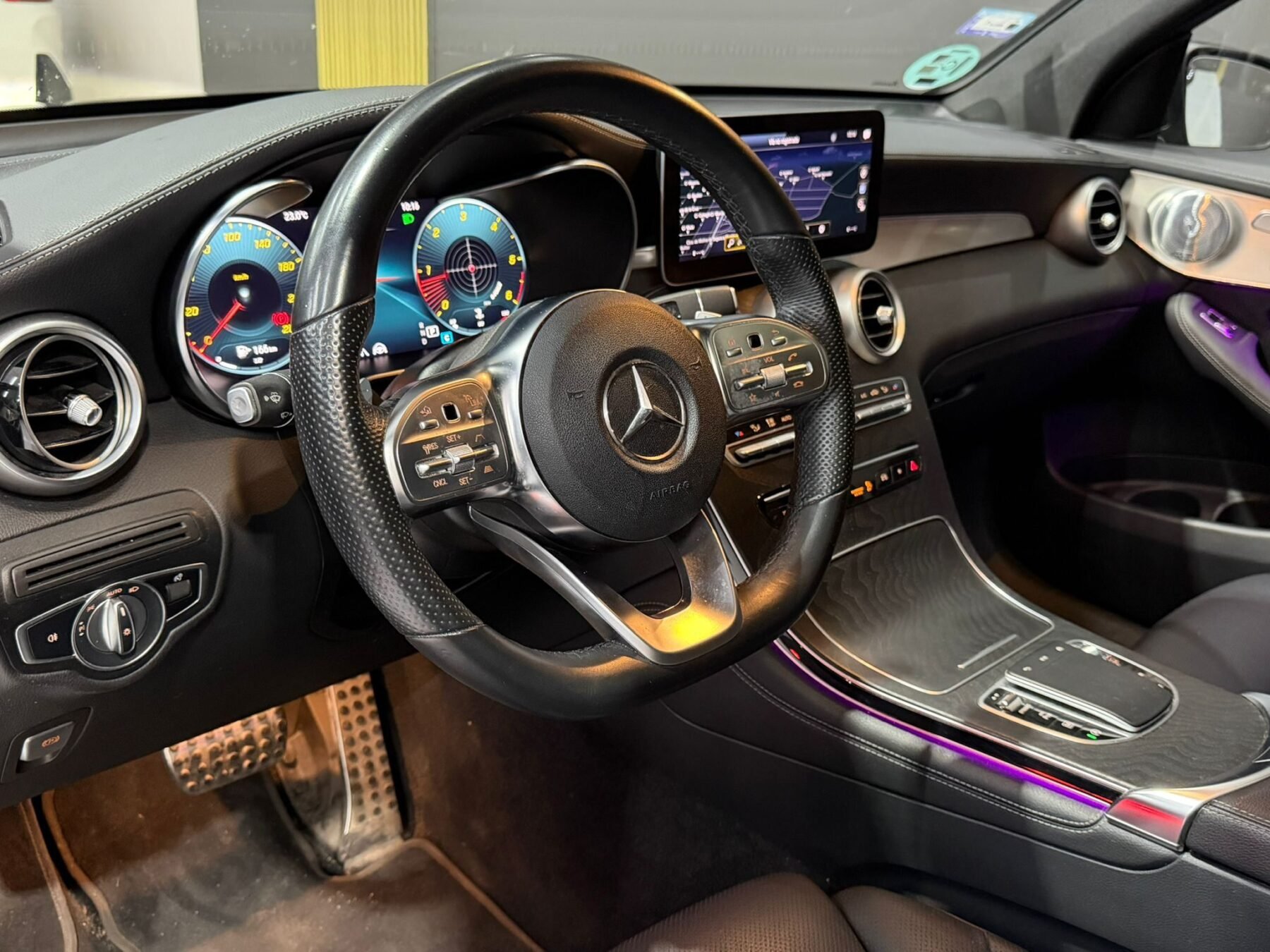 MERCEDES-BENZ GLC 300 D 4MATIC