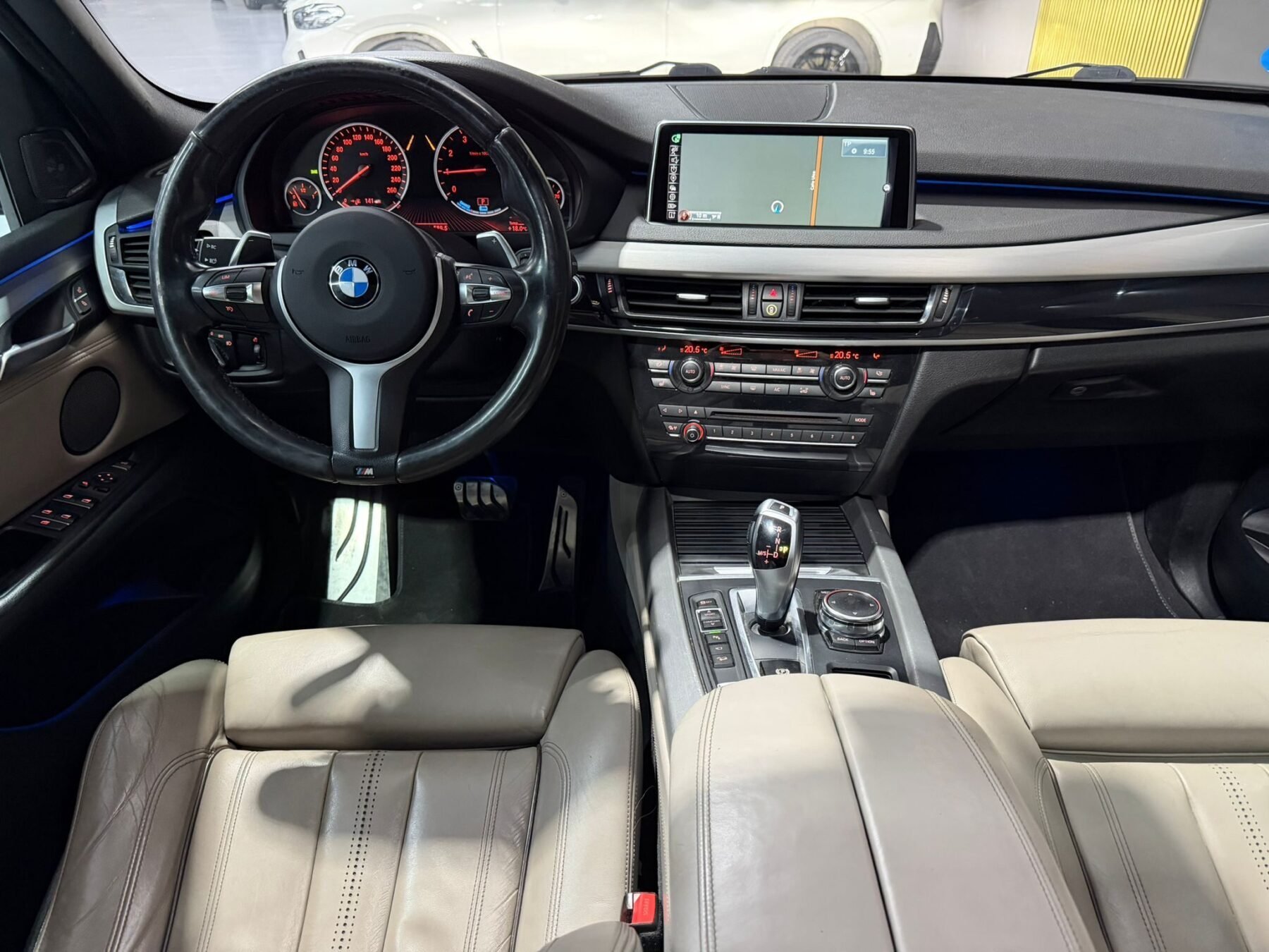 BMW X5 4.0 e