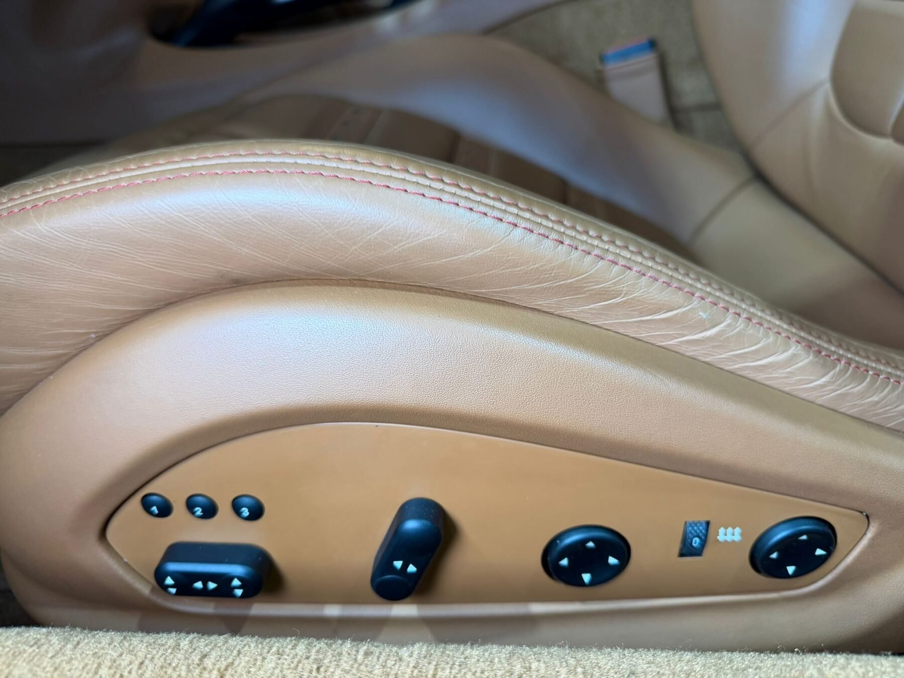 FERRARI CALIFORNIA 4.3 V8 4 PLAZAS