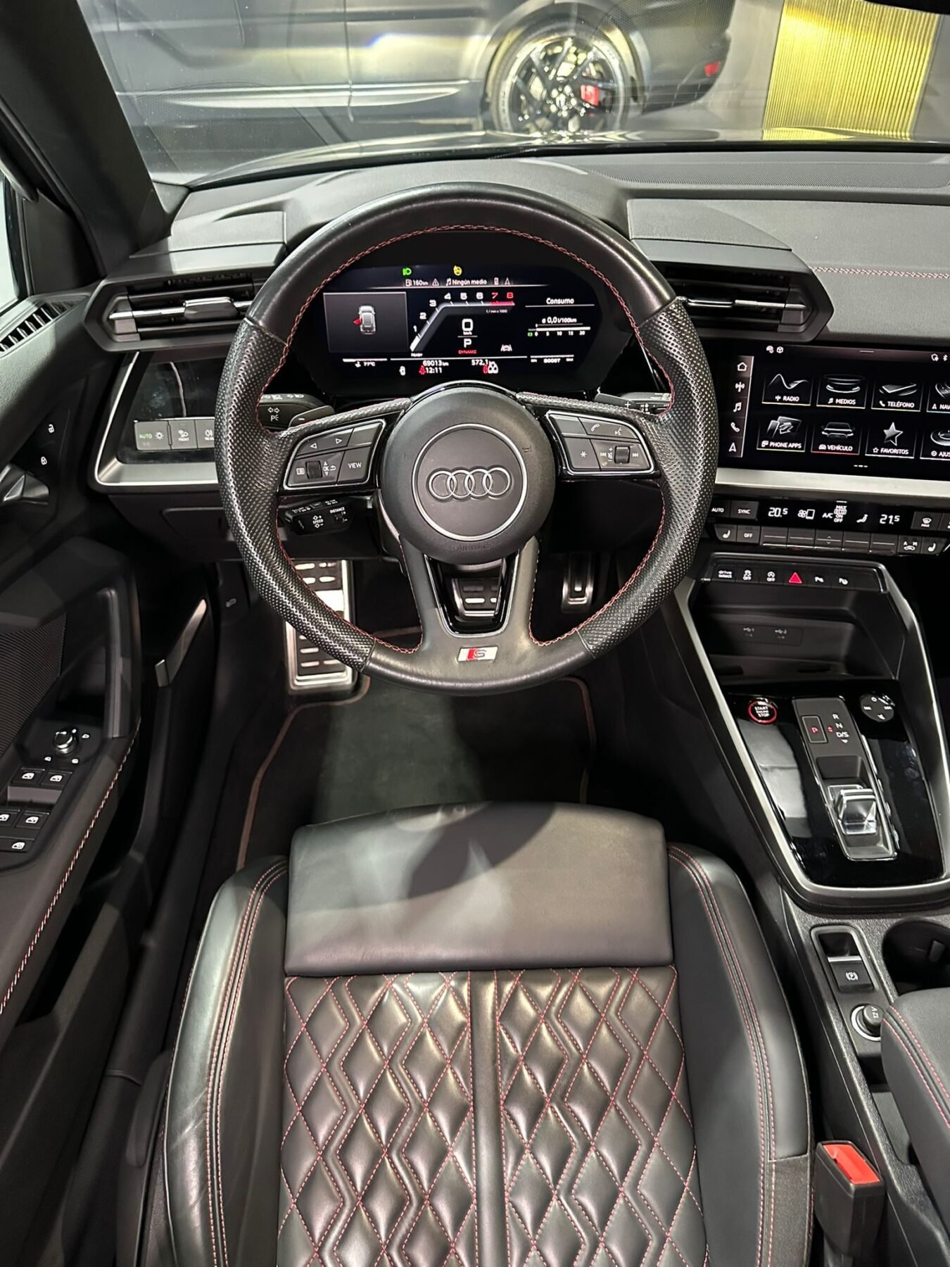 AUDI S3 TFSI quattro S tronic