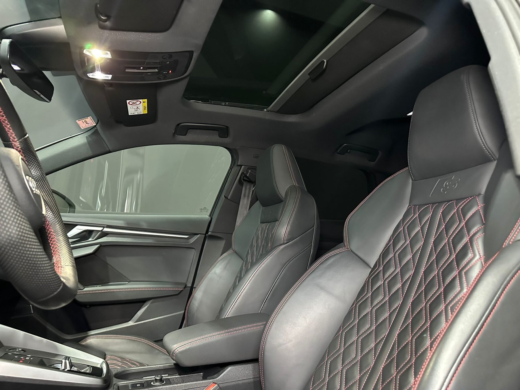 AUDI S3 TFSI quattro S tronic