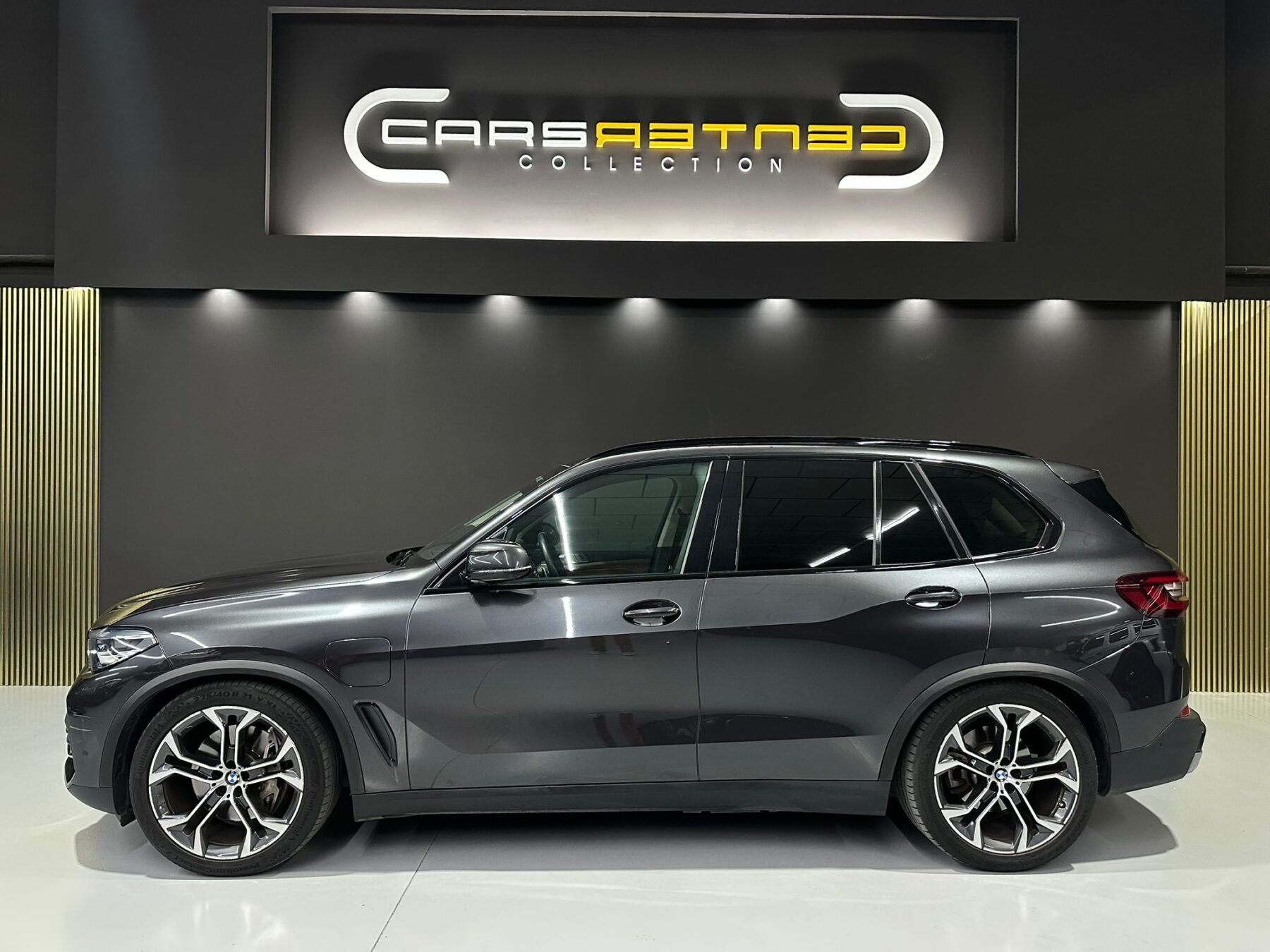BMW X5 XDRIVE 45E TECHO PANORAMICO