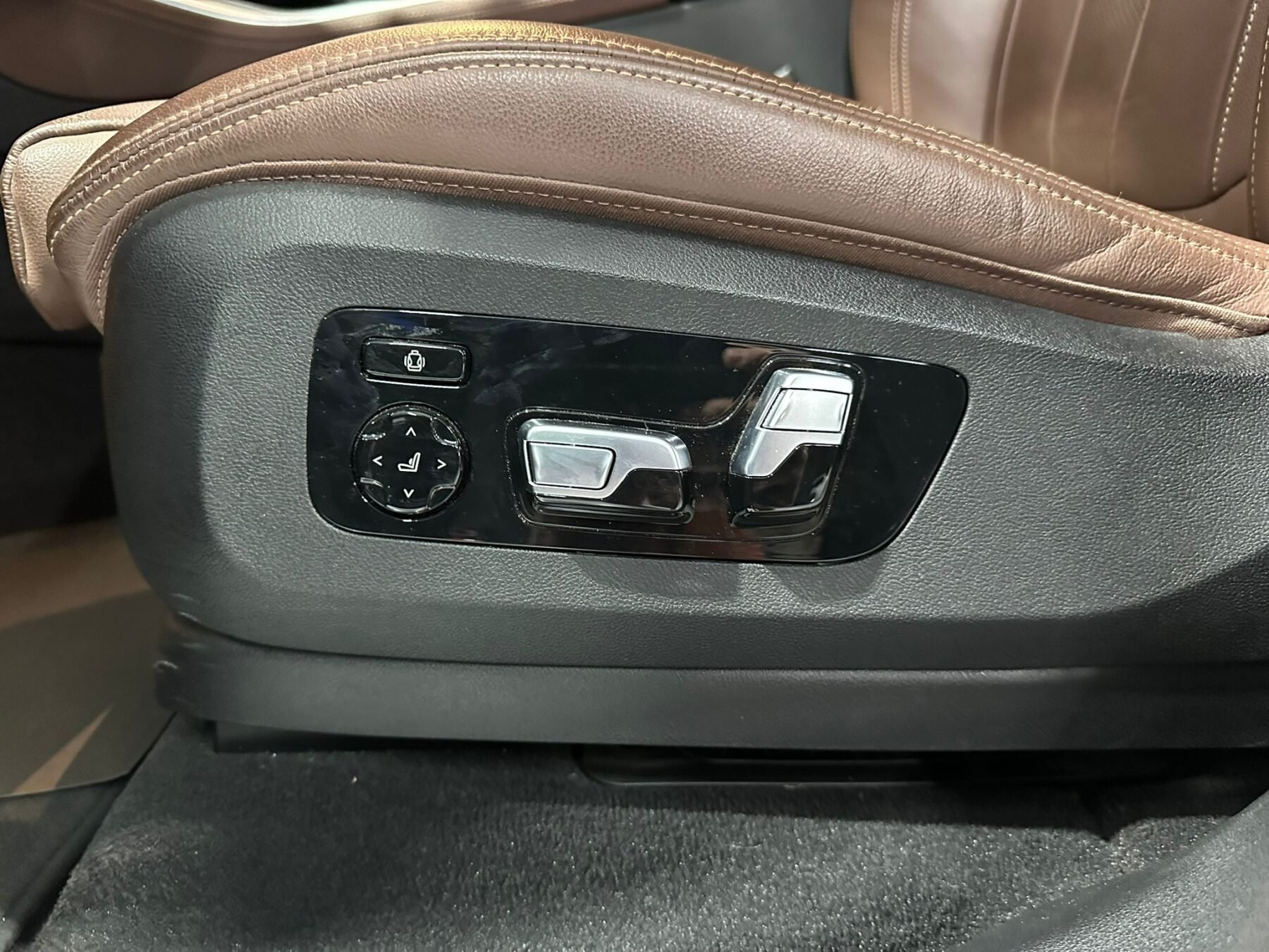 BMW X5 XDRIVE 45E TECHO PANORAMICO