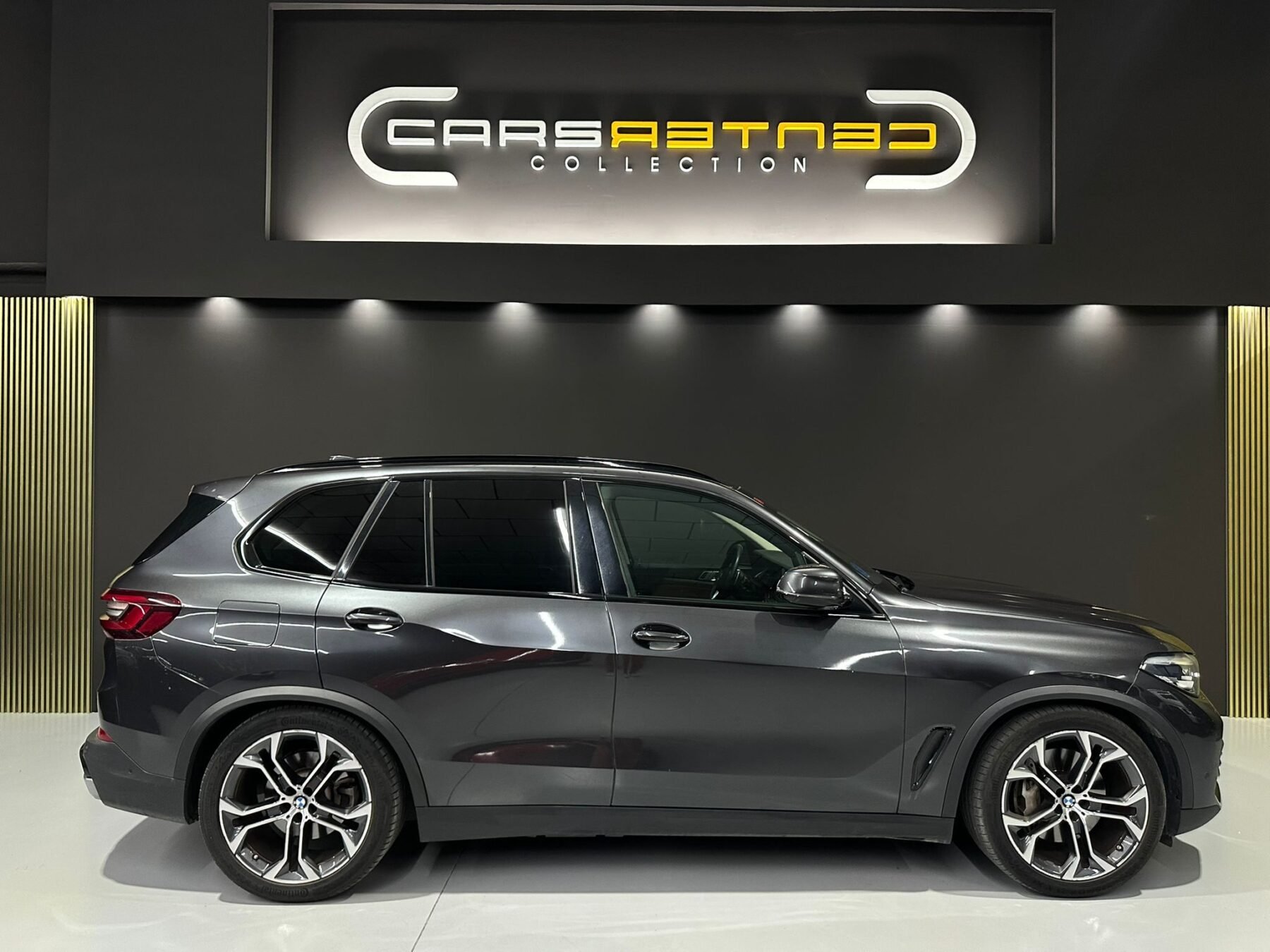 BMW X5 XDRIVE 45E TECHO PANORAMICO