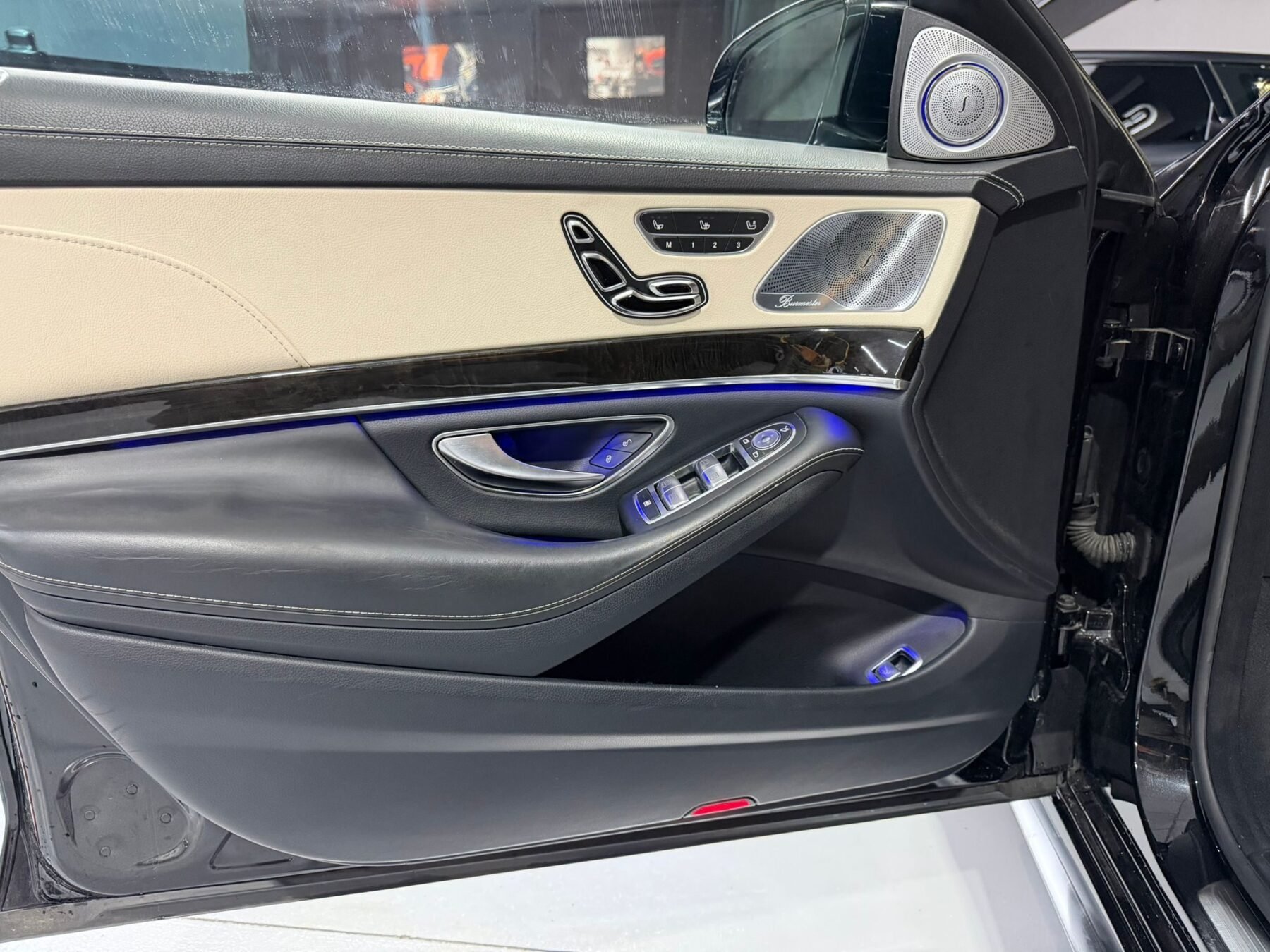 MERCEDES-BENZ S-class 63AMG