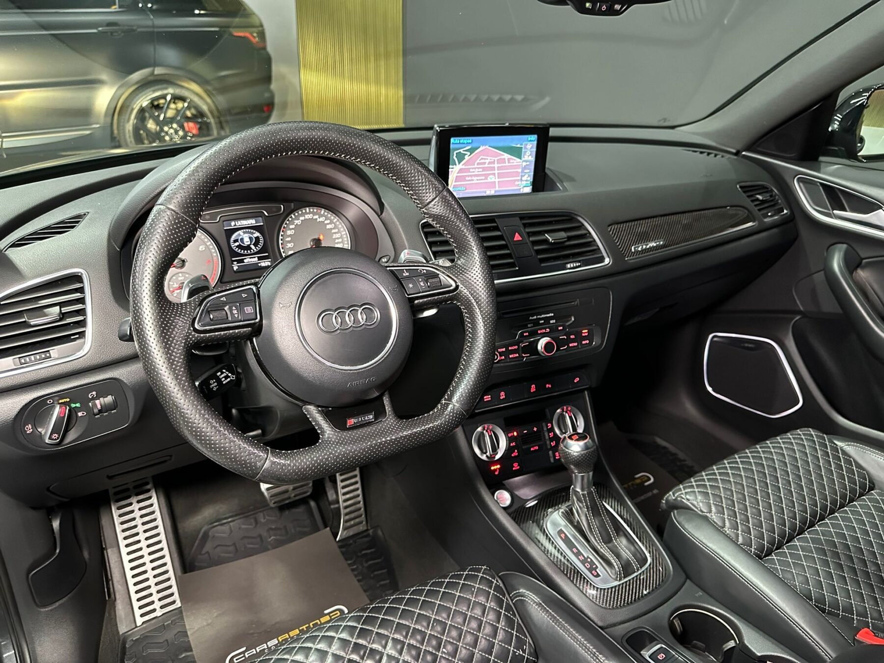 AUDI RSQ3 2.5 TFSI QUATTRO